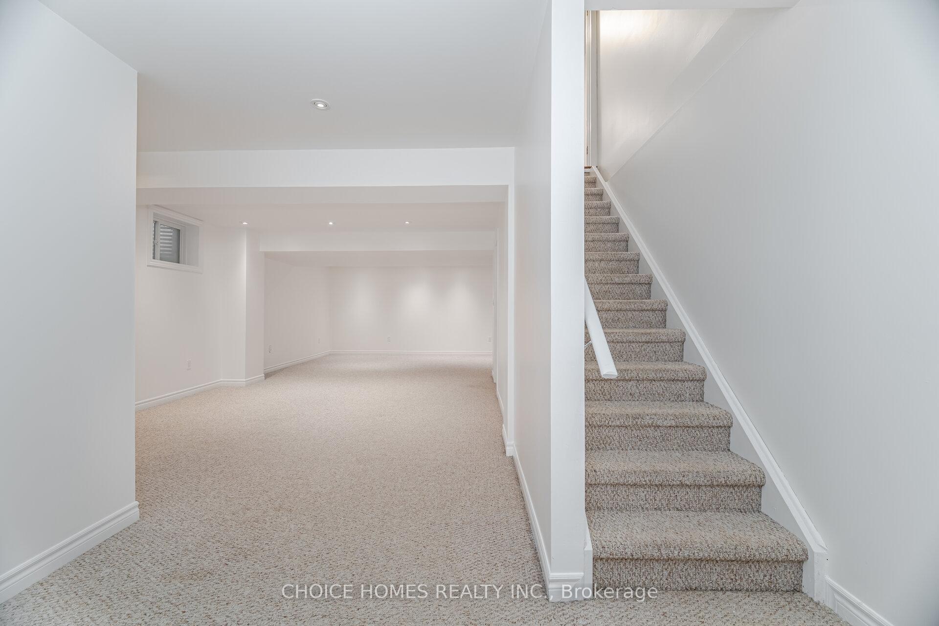 Photo 20 of 319 Mcdougall Crossing, Milton, Harrison — HOMEH