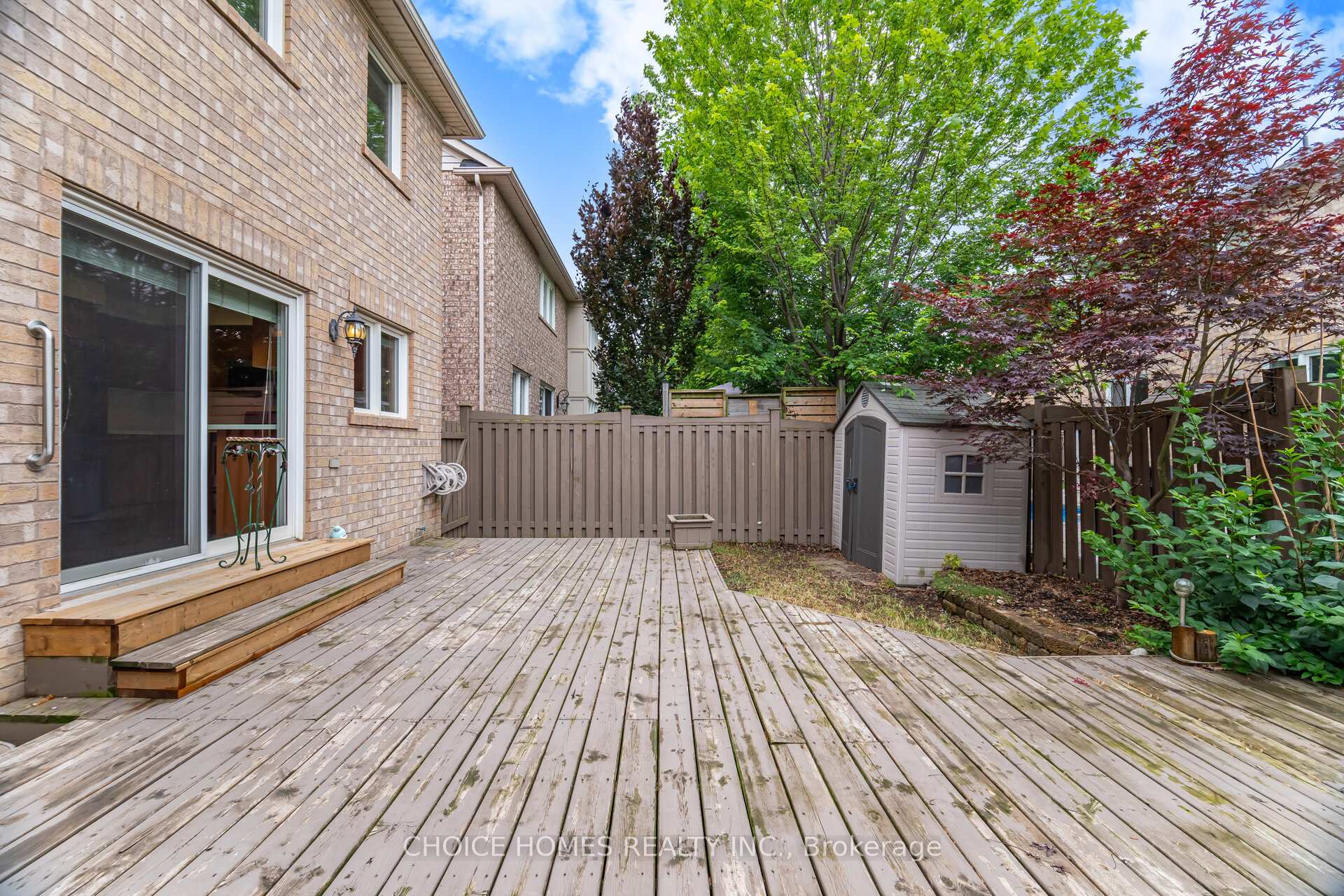 Photo 32 of 319 Mcdougall Crossing, Milton, Harrison — HOMEH