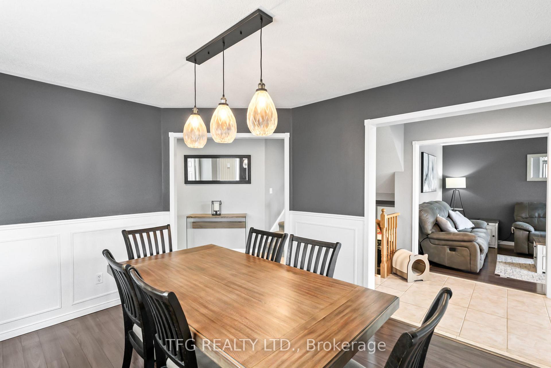Photo 7 of 1187 Ashgrove Crescent, Oshawa, Pinecrest — HOMEH