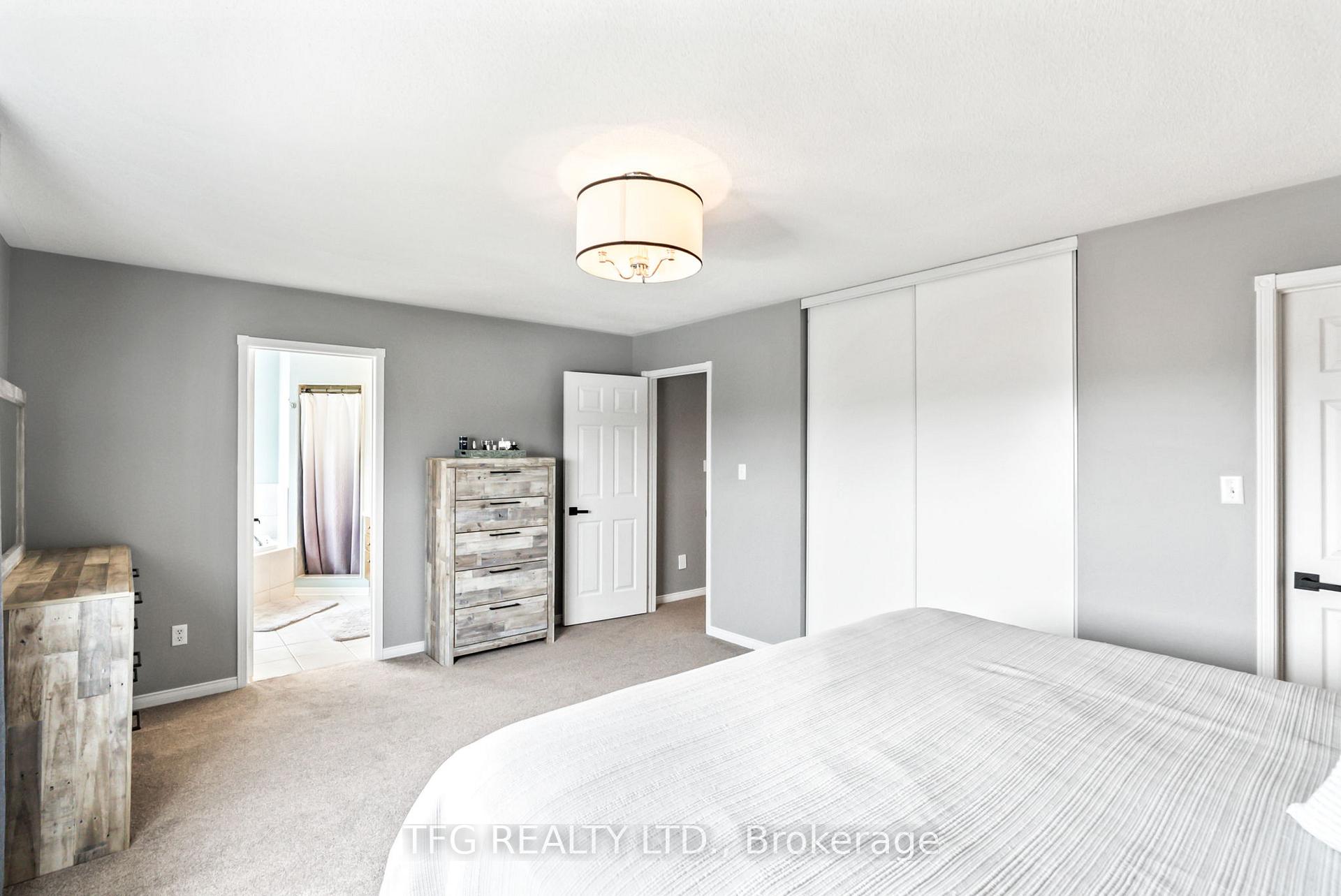 Photo 23 of 1187 Ashgrove Crescent, Oshawa, Pinecrest — HOMEH