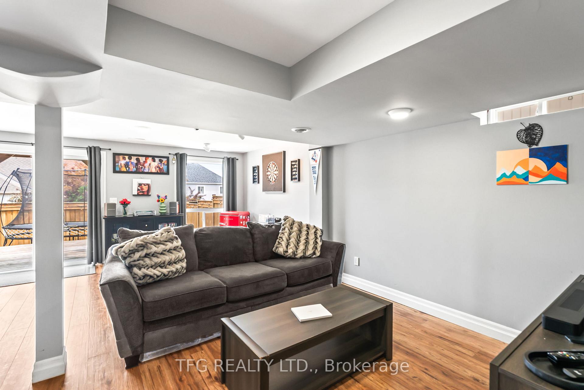 Photo 41 of 1187 Ashgrove Crescent, Oshawa, Pinecrest — HOMEH
