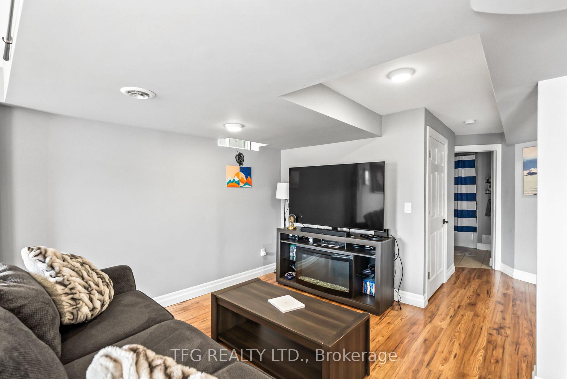 Photo 42 of 1187 Ashgrove Crescent, Oshawa, Pinecrest — HOMEH