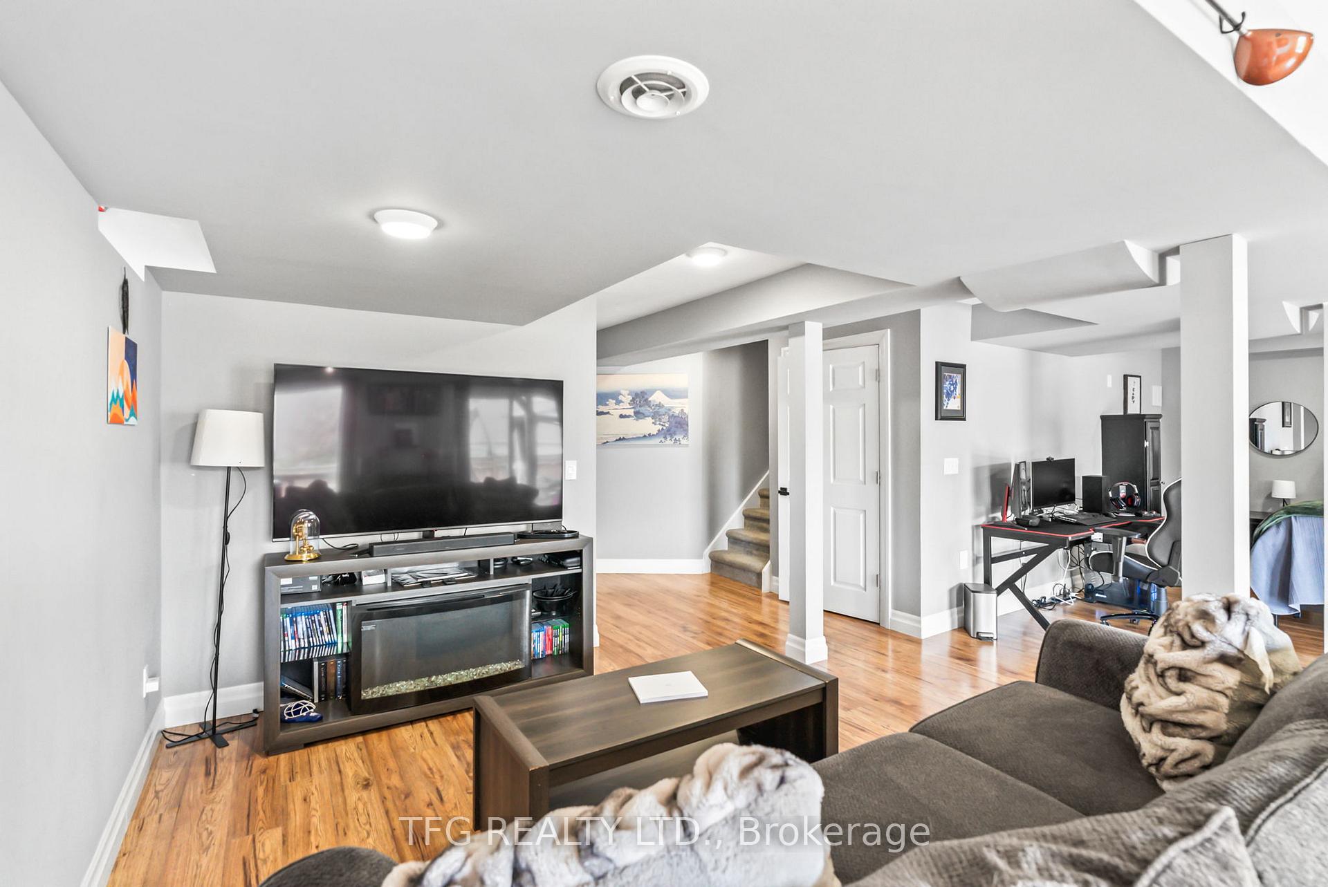 Photo 43 of 1187 Ashgrove Crescent, Oshawa, Pinecrest — HOMEH