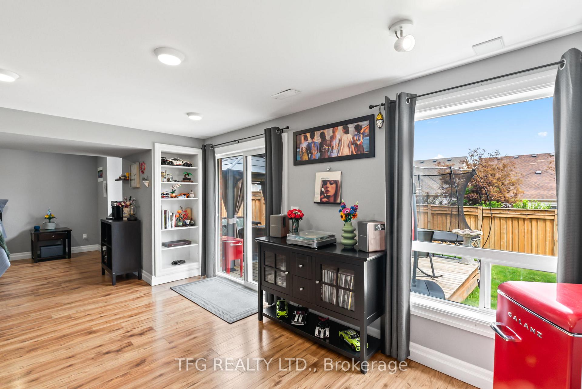 Photo 46 of 1187 Ashgrove Crescent, Oshawa, Pinecrest — HOMEH