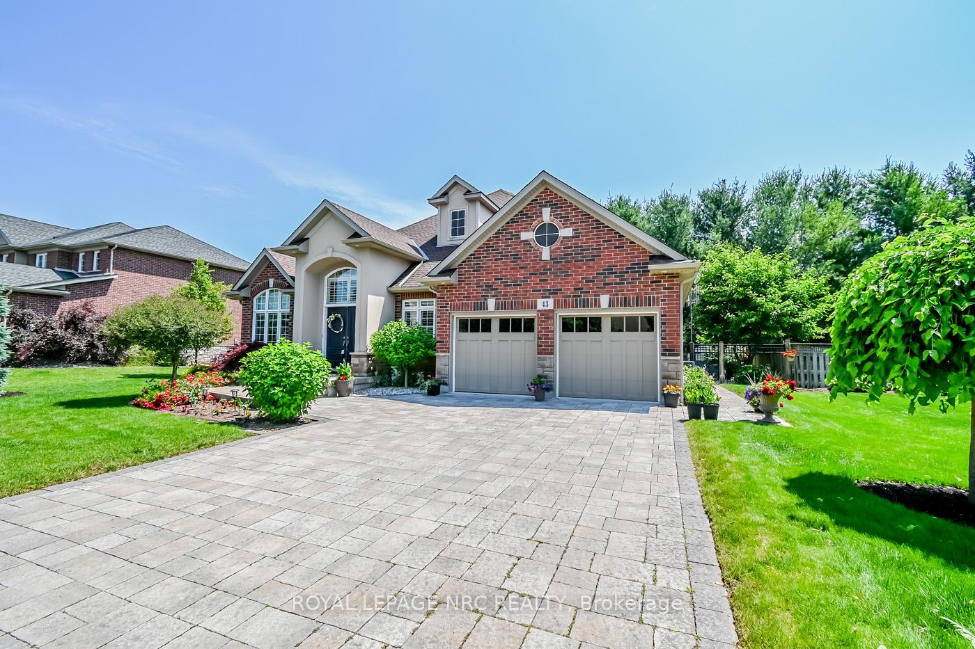 Photo 1 of 43 Cherry Ridge Boulevard, Pelham, Fenwick — HOMEH