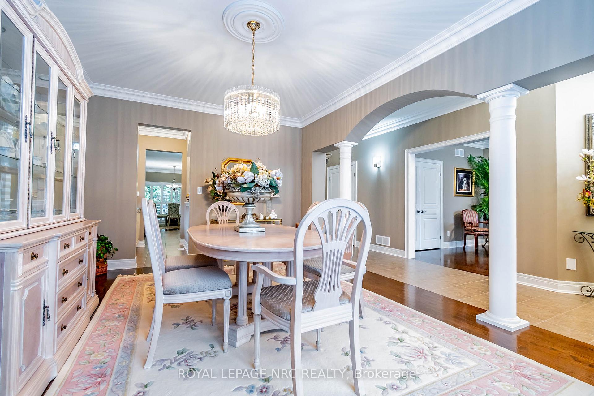 Photo 7 of 43 Cherry Ridge Boulevard, Pelham, Fenwick — HOMEH