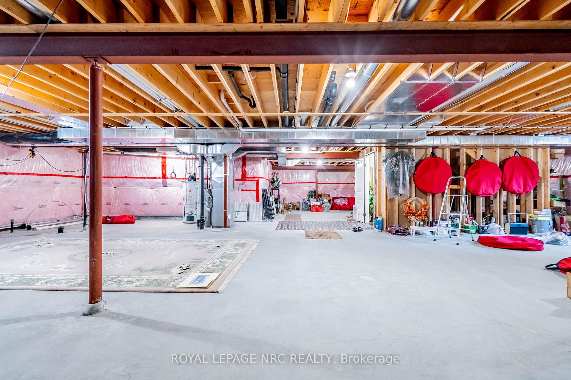 Photo 30 of 43 Cherry Ridge Boulevard, Pelham, Fenwick — HOMEH