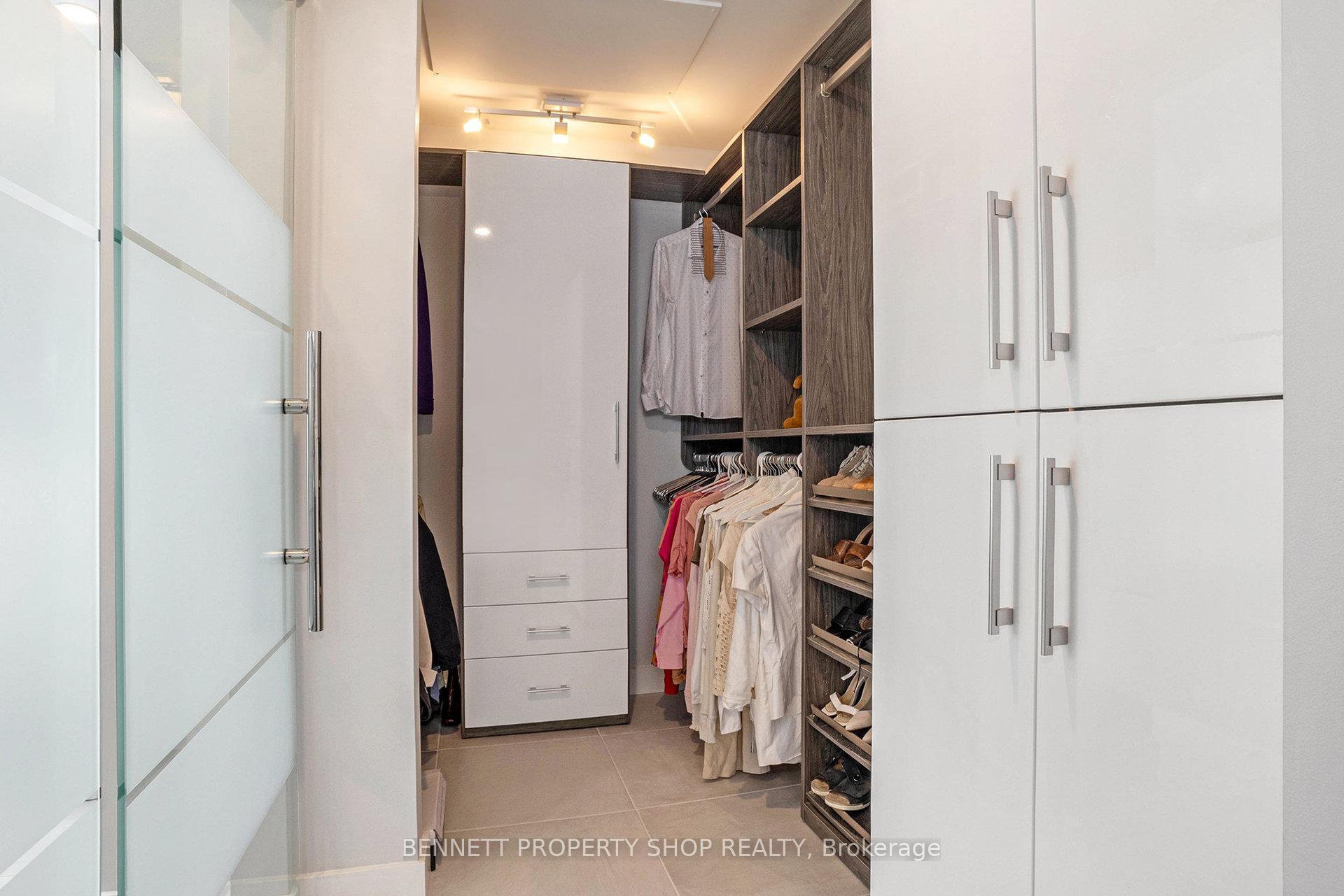 Photo 17 of 5885 Gladewoods Place, Ottawa, Chapel Hill South - Orleans Village — HOMEH