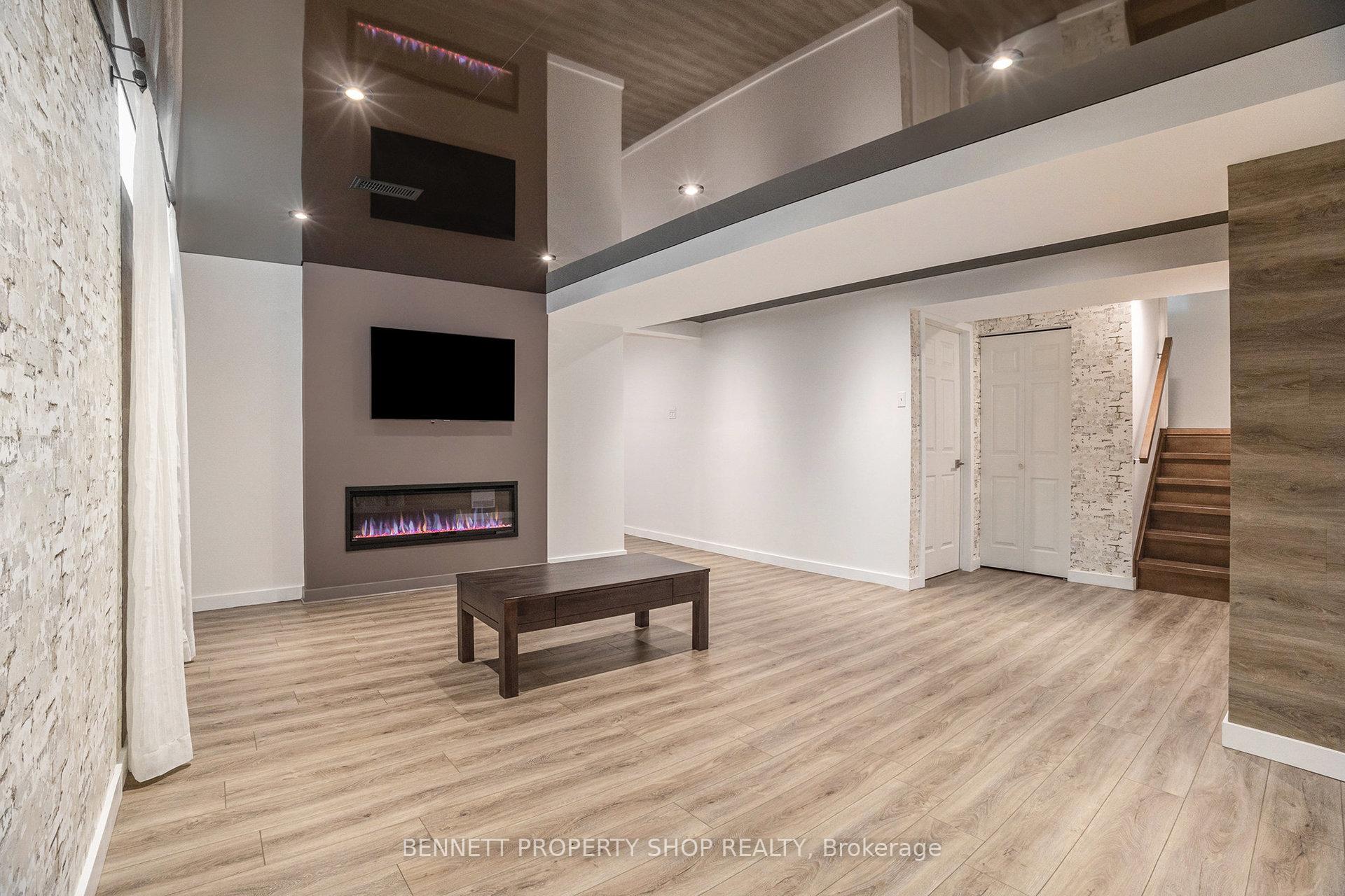 Photo 23 of 5885 Gladewoods Place, Ottawa, Chapel Hill South - Orleans Village — HOMEH