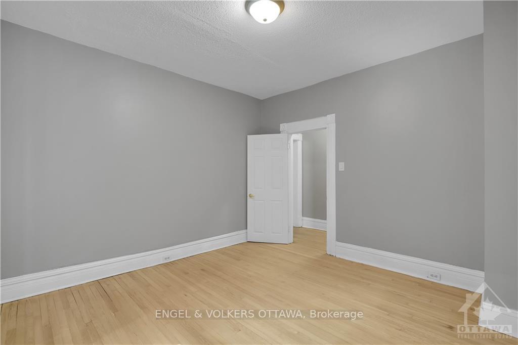 Photo 7 of Unit 1, 499 Bronson Avenue, Ottawa, Ottawa Centre — HOMEH