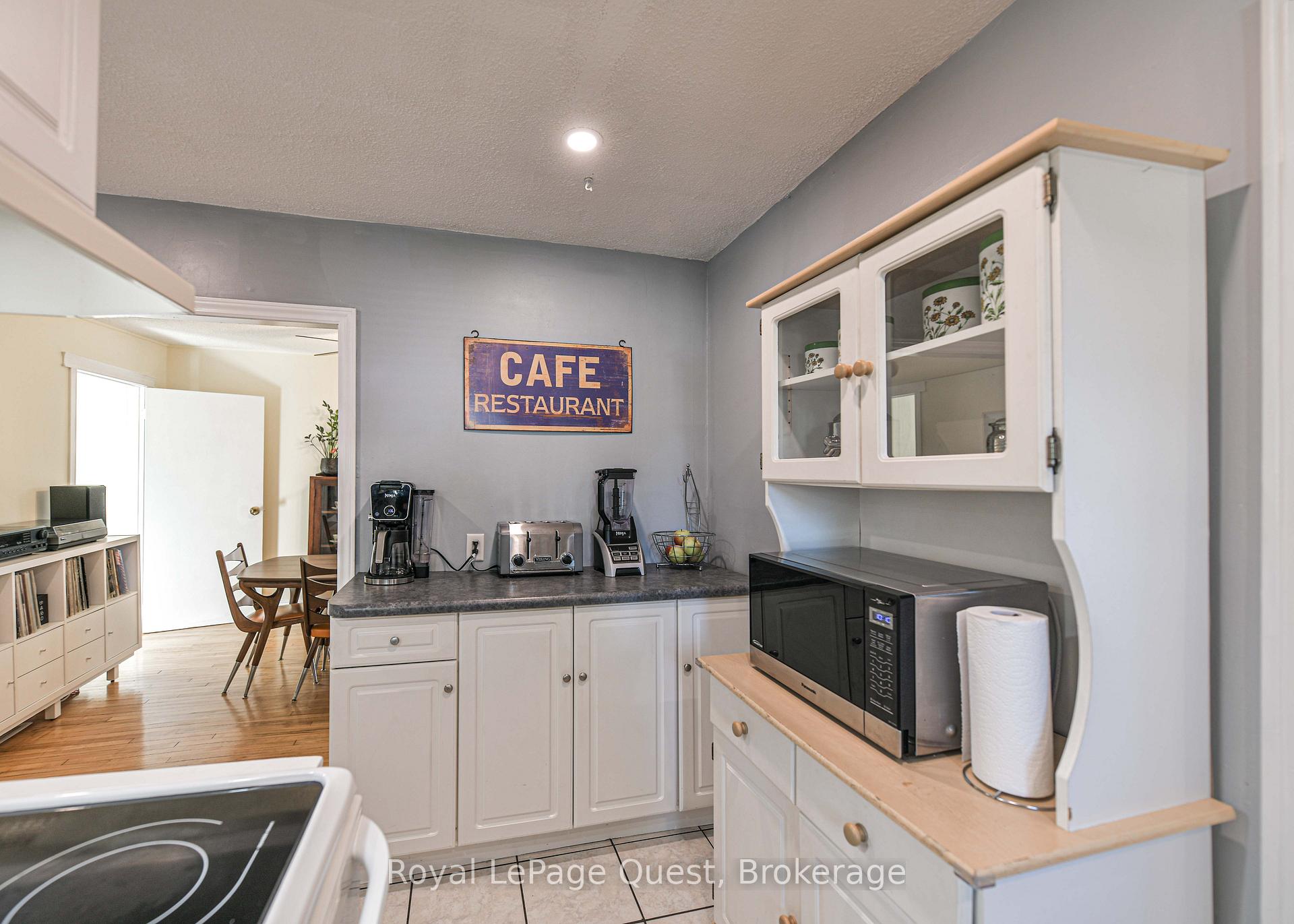 Photo 20 of 167 Memorial Avenue, Orillia — HOMEH