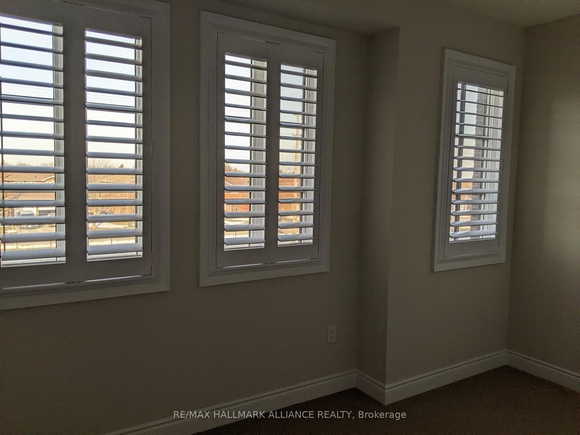 Photo 21 of Unit 27, 2184 Trafalgar Road, Oakville, River Oaks — HOMEH