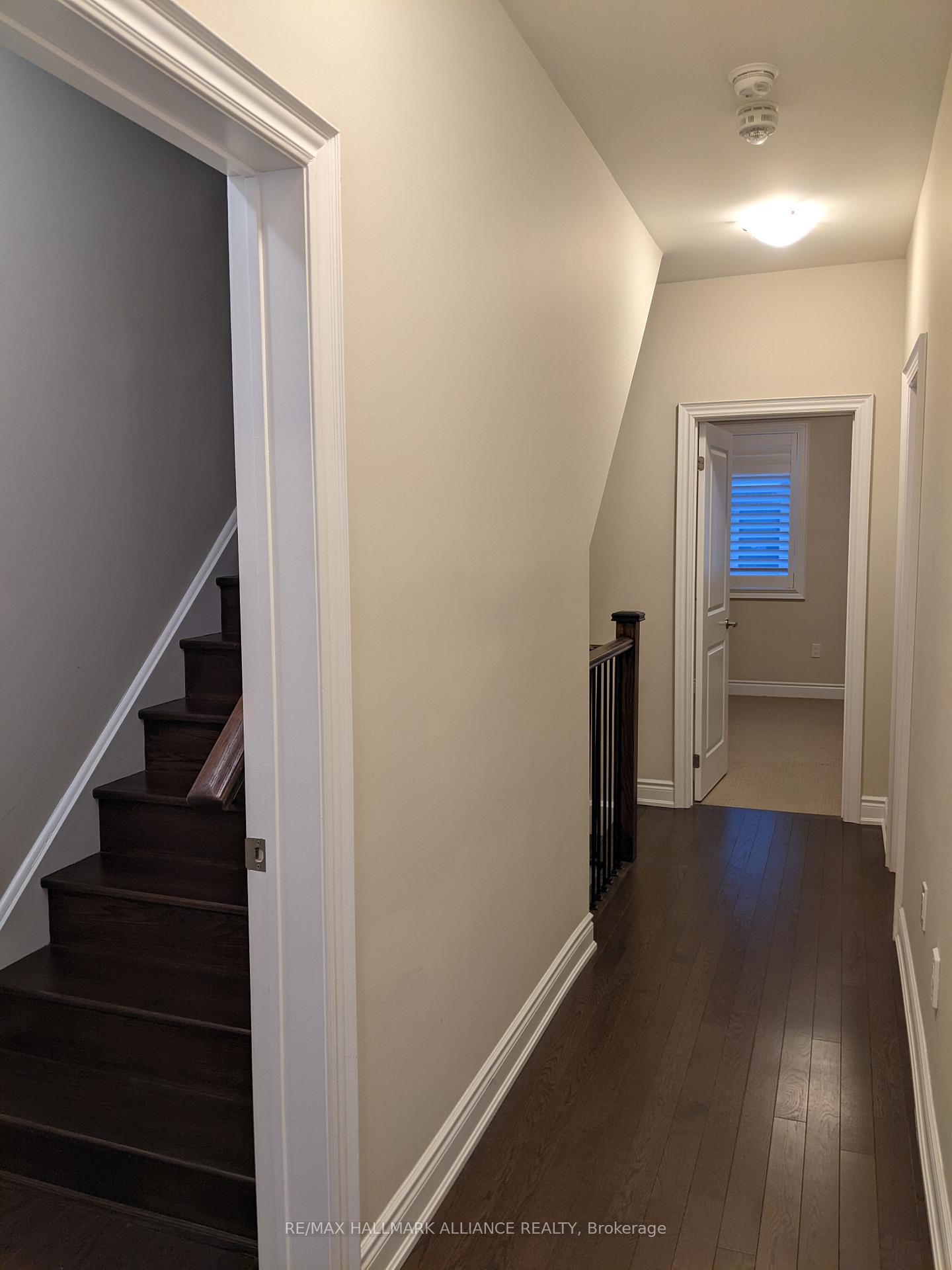 Photo 23 of Unit 27, 2184 Trafalgar Road, Oakville, River Oaks — HOMEH
