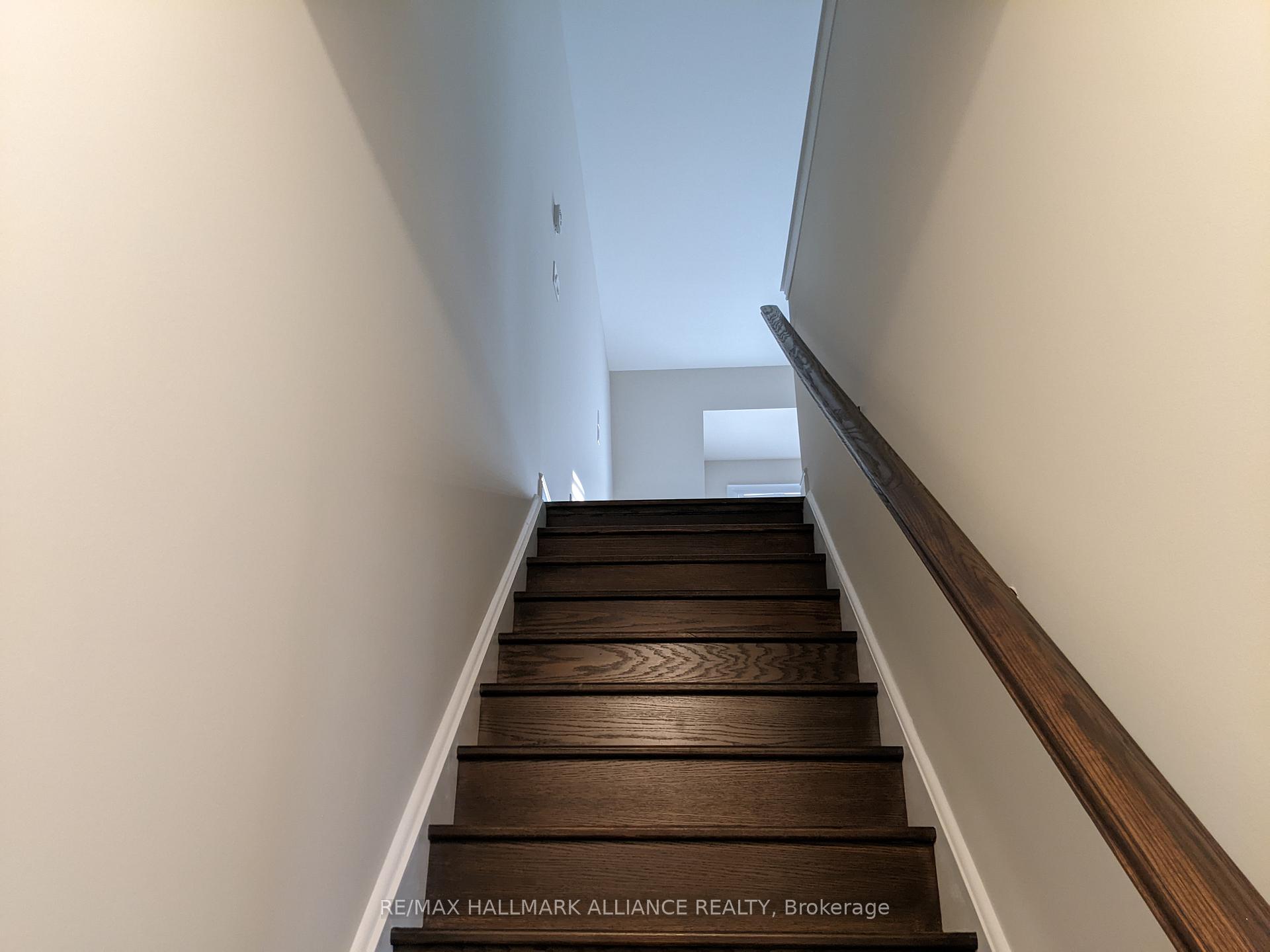 Photo 24 of Unit 27, 2184 Trafalgar Road, Oakville, River Oaks — HOMEH
