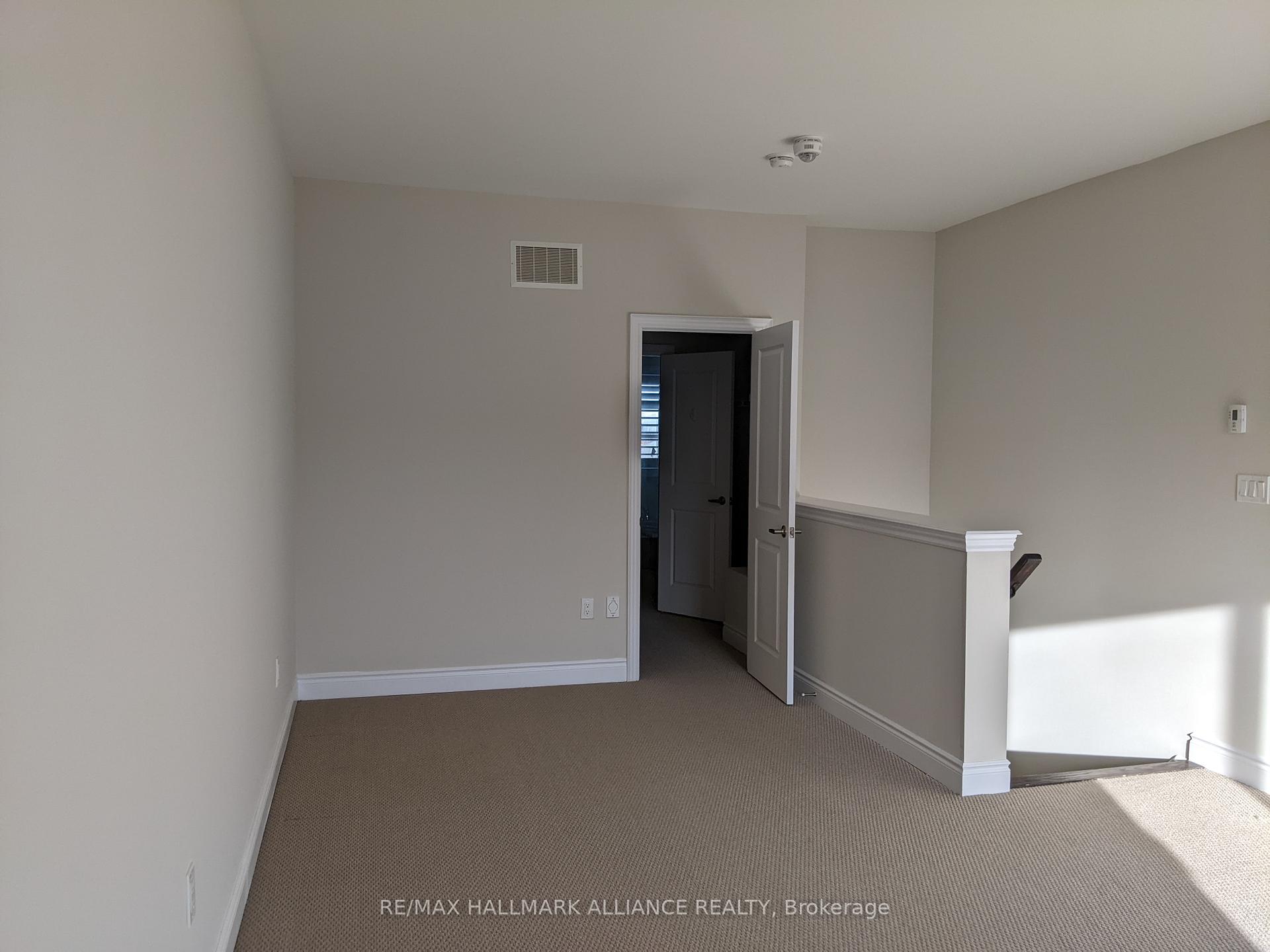 Photo 28 of Unit 27, 2184 Trafalgar Road, Oakville, River Oaks — HOMEH