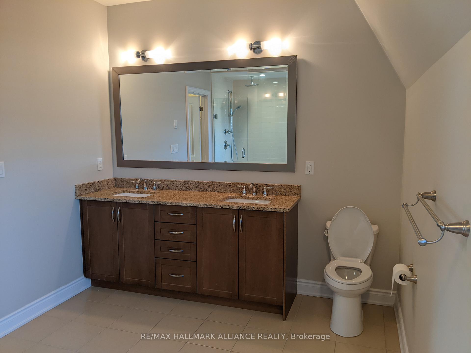 Photo 35 of Unit 27, 2184 Trafalgar Road, Oakville, River Oaks — HOMEH
