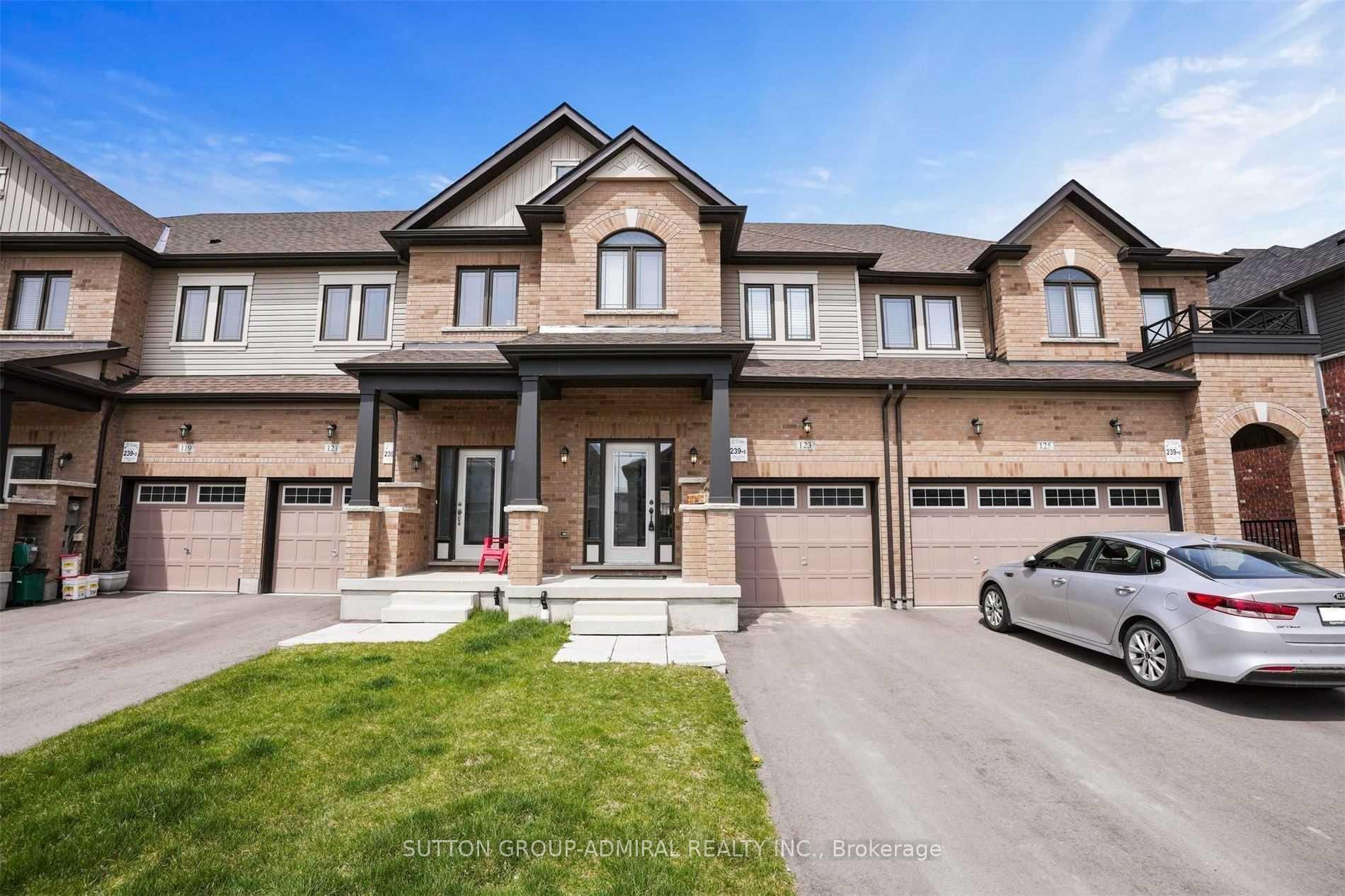Front of 123 Arnold Crescent