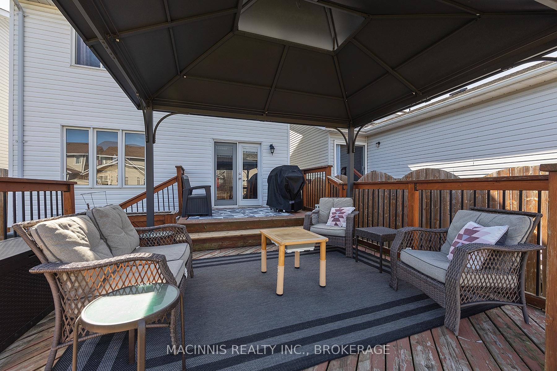 Photo 31 of 1018 Rainbow Crescent, Kingston, Kingston East (Incl Barret Crt) — HOMEH