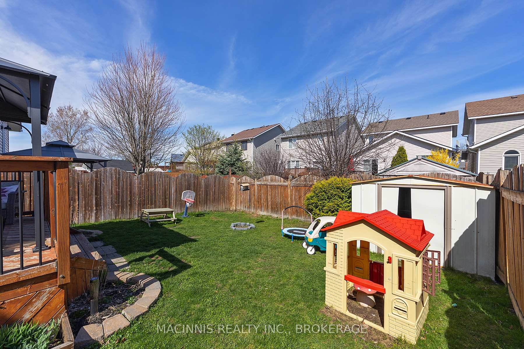 Photo 33 of 1018 Rainbow Crescent, Kingston, Kingston East (Incl Barret Crt) — HOMEH