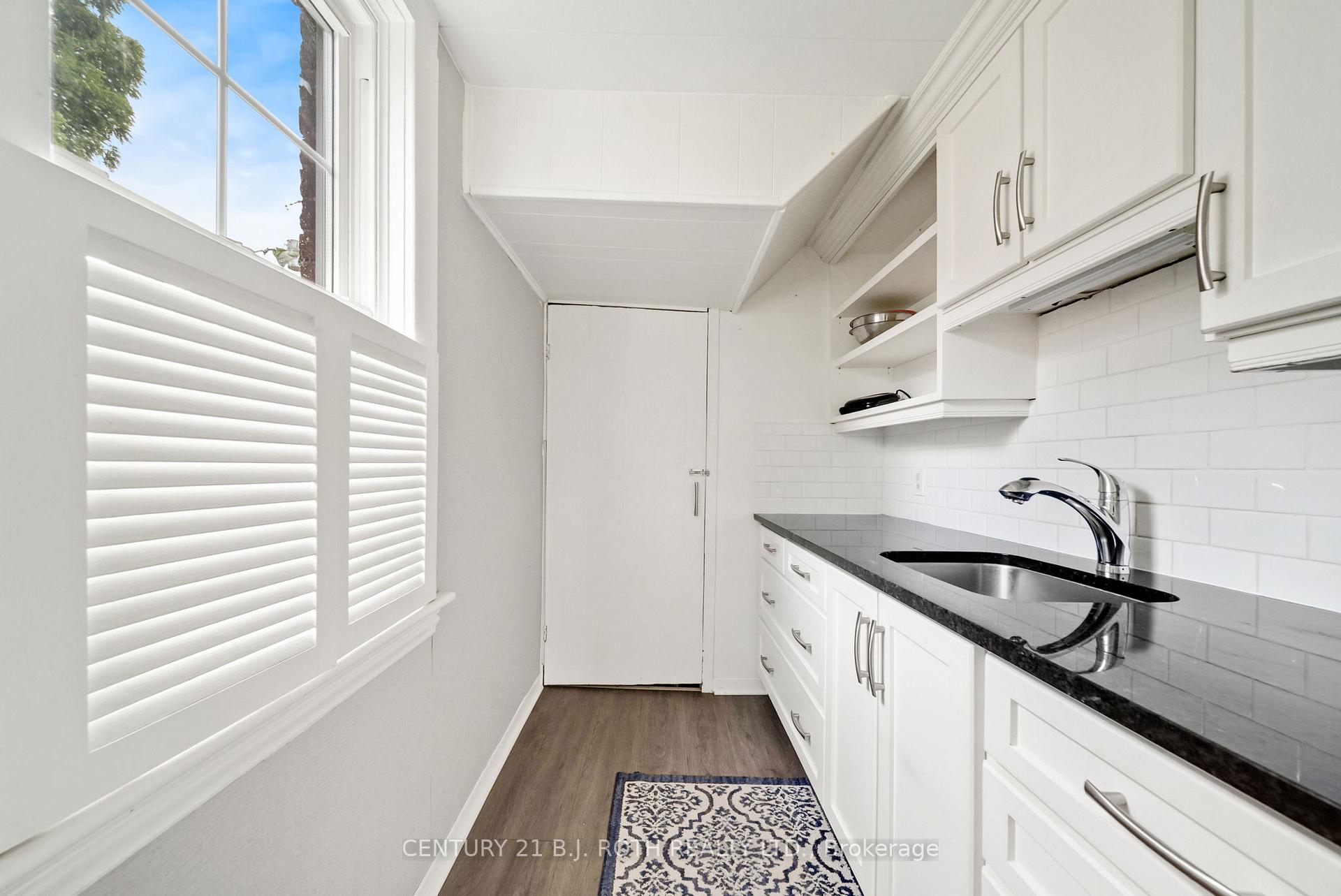 Photo 10 of 81 Douglas Street, Orillia — HOMEH