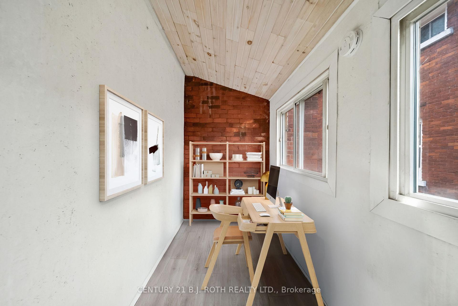 Photo 11 of 81 Douglas Street, Orillia — HOMEH