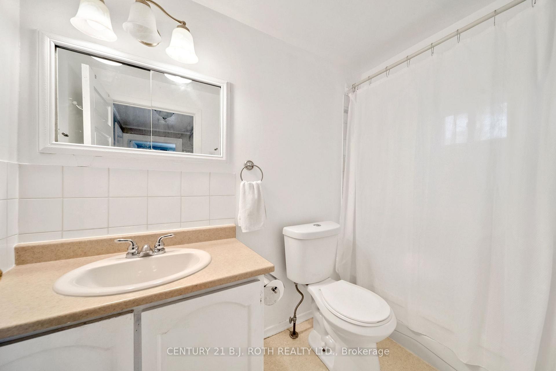 Photo 14 of 81 Douglas Street, Orillia — HOMEH