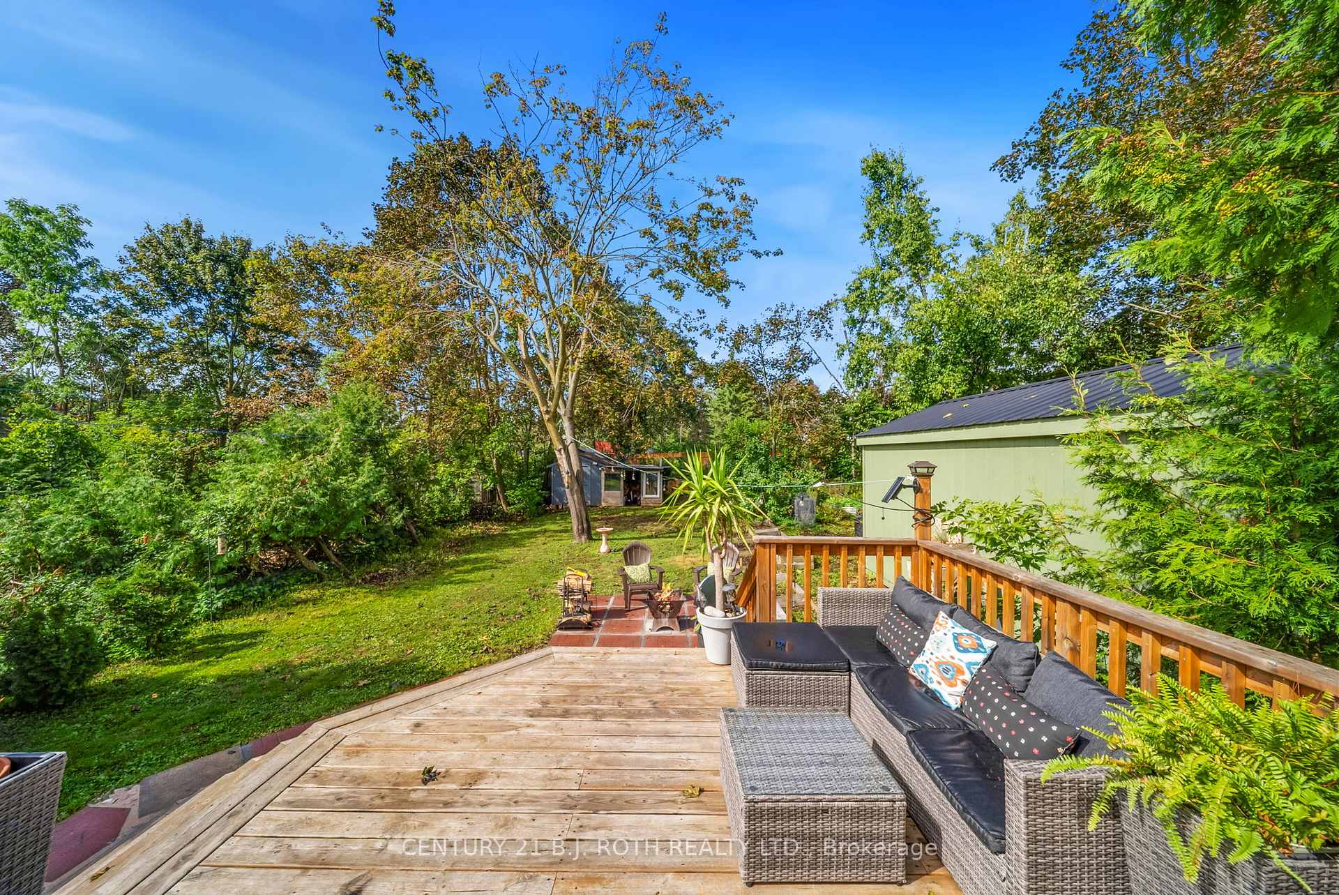 Photo 17 of 81 Douglas Street, Orillia — HOMEH