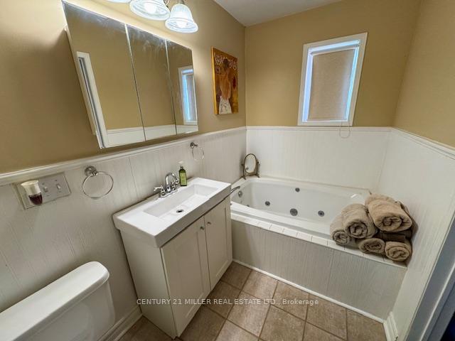 Photo 26 of 2488 Capilano Crescent, Oakville, River Oaks — HOMEH