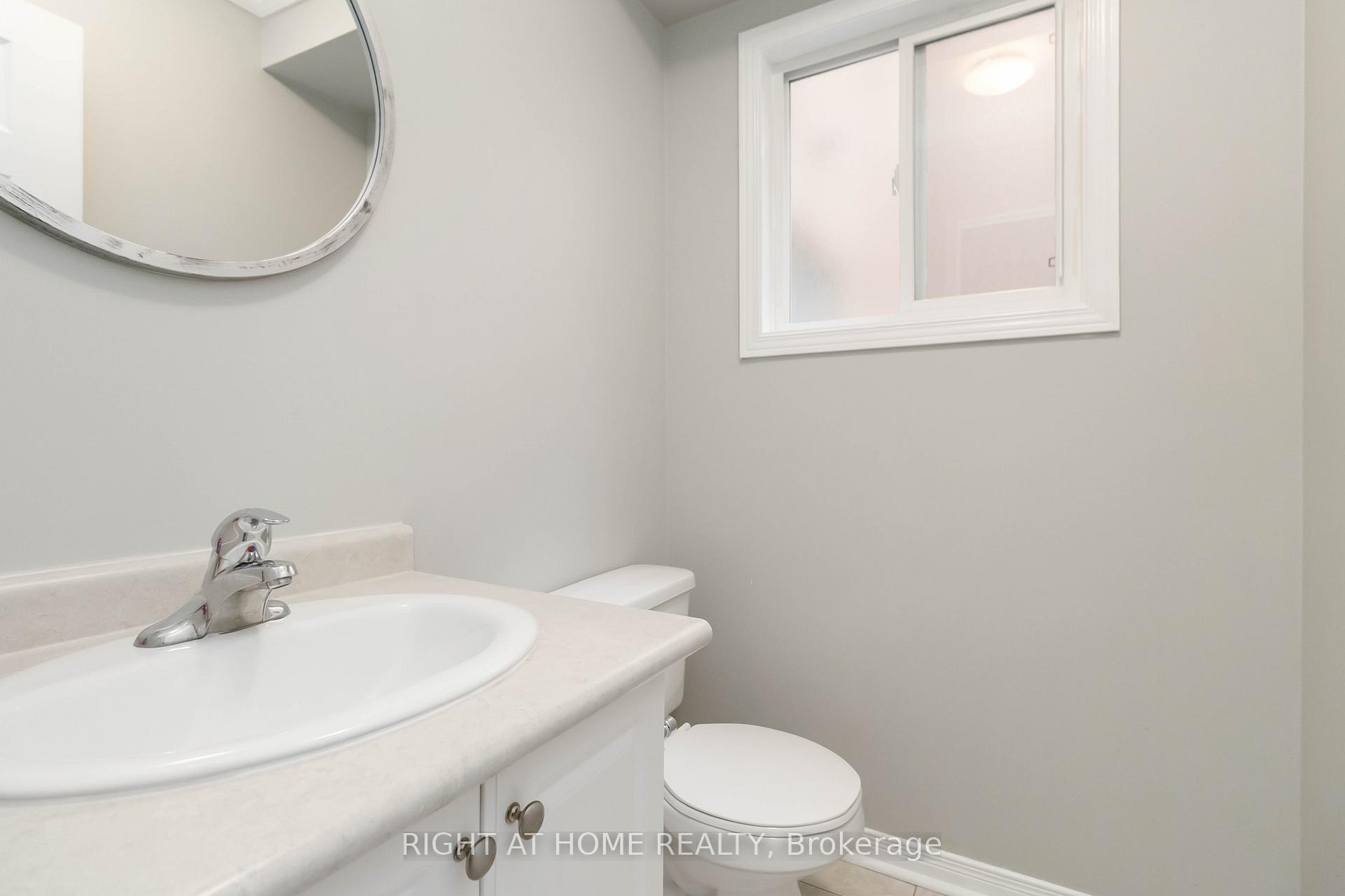 Photo 7 of 2466 Newcastle Crescent, Oakville, West Oak Trails — HOMEH