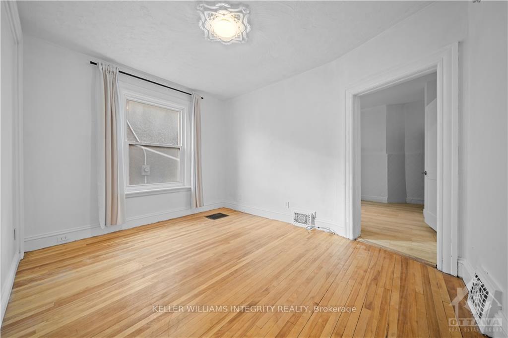 Photo 4 of Unit 1, 247 Flora Street, Ottawa, Ottawa Centre — HOMEH