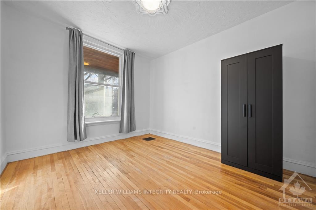 Photo 10 of Unit 1, 247 Flora Street, Ottawa, Ottawa Centre — HOMEH