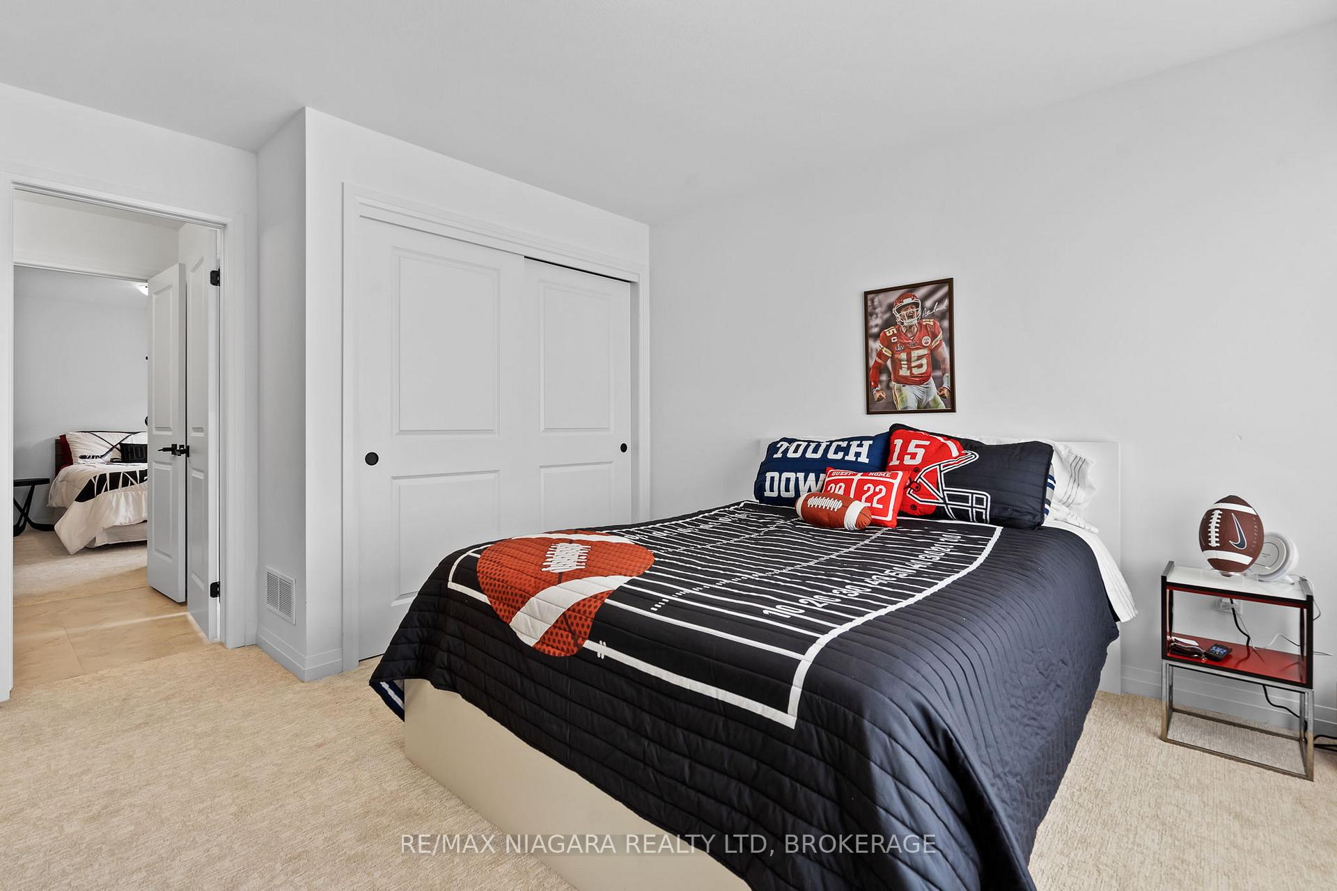 Photo 30 of 7 Samuel Avenue, Pelham, Fonthill — HOMEH