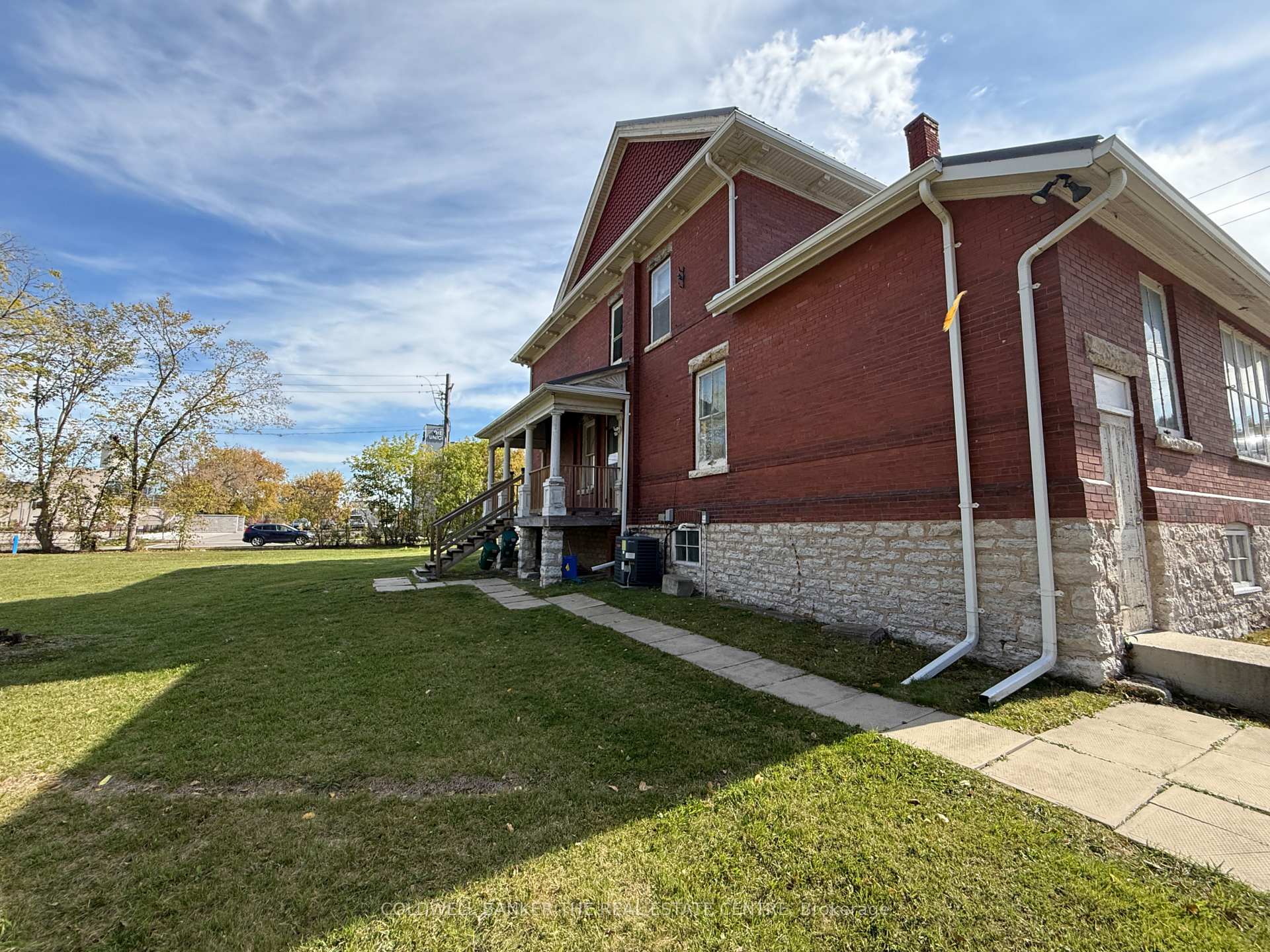 Photo 3 of Unit 3, 415 Davis Drive, Newmarket, Bristol-London — HOMEH