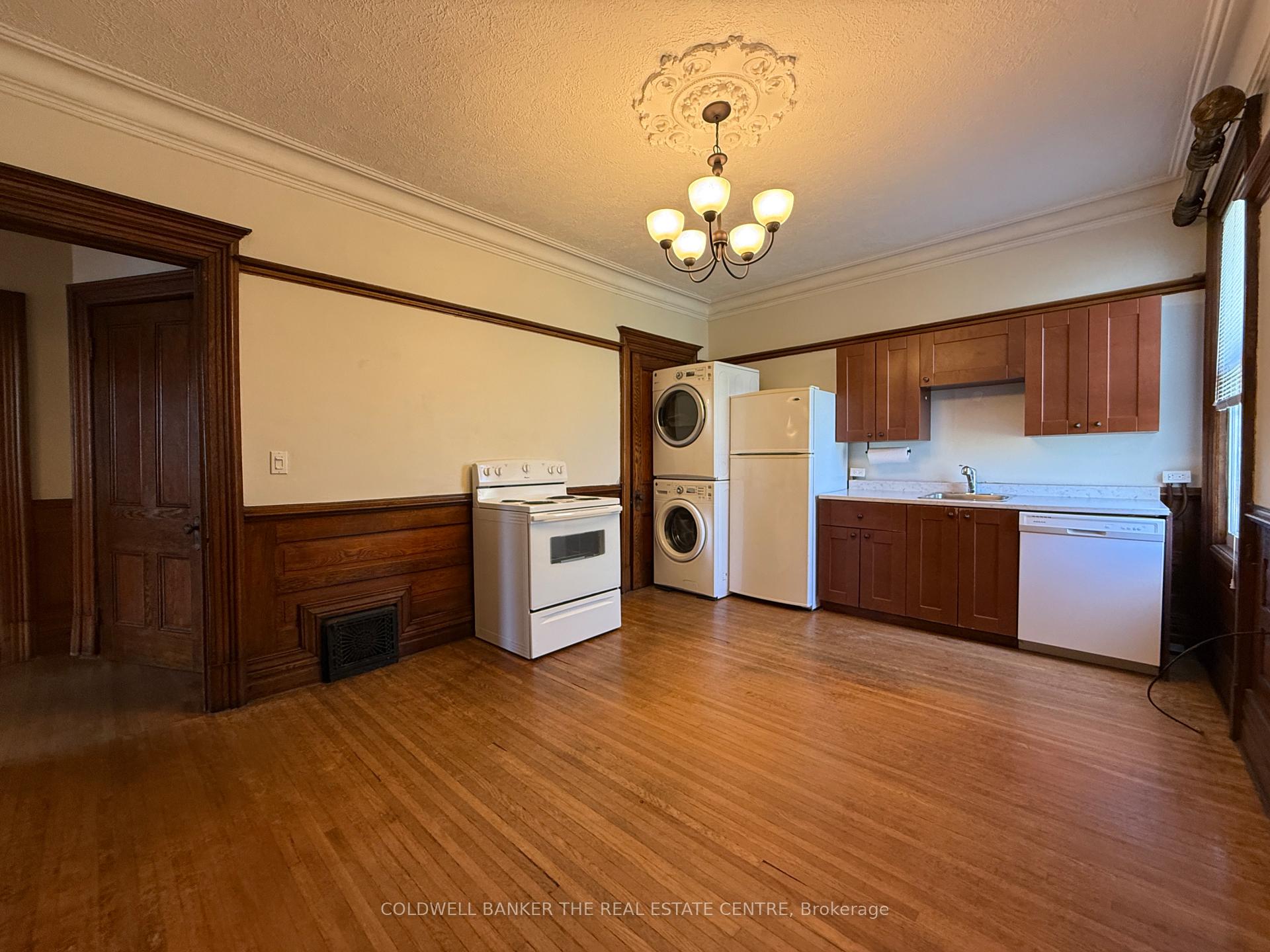 Photo 7 of Unit 3, 415 Davis Drive, Newmarket, Bristol-London — HOMEH