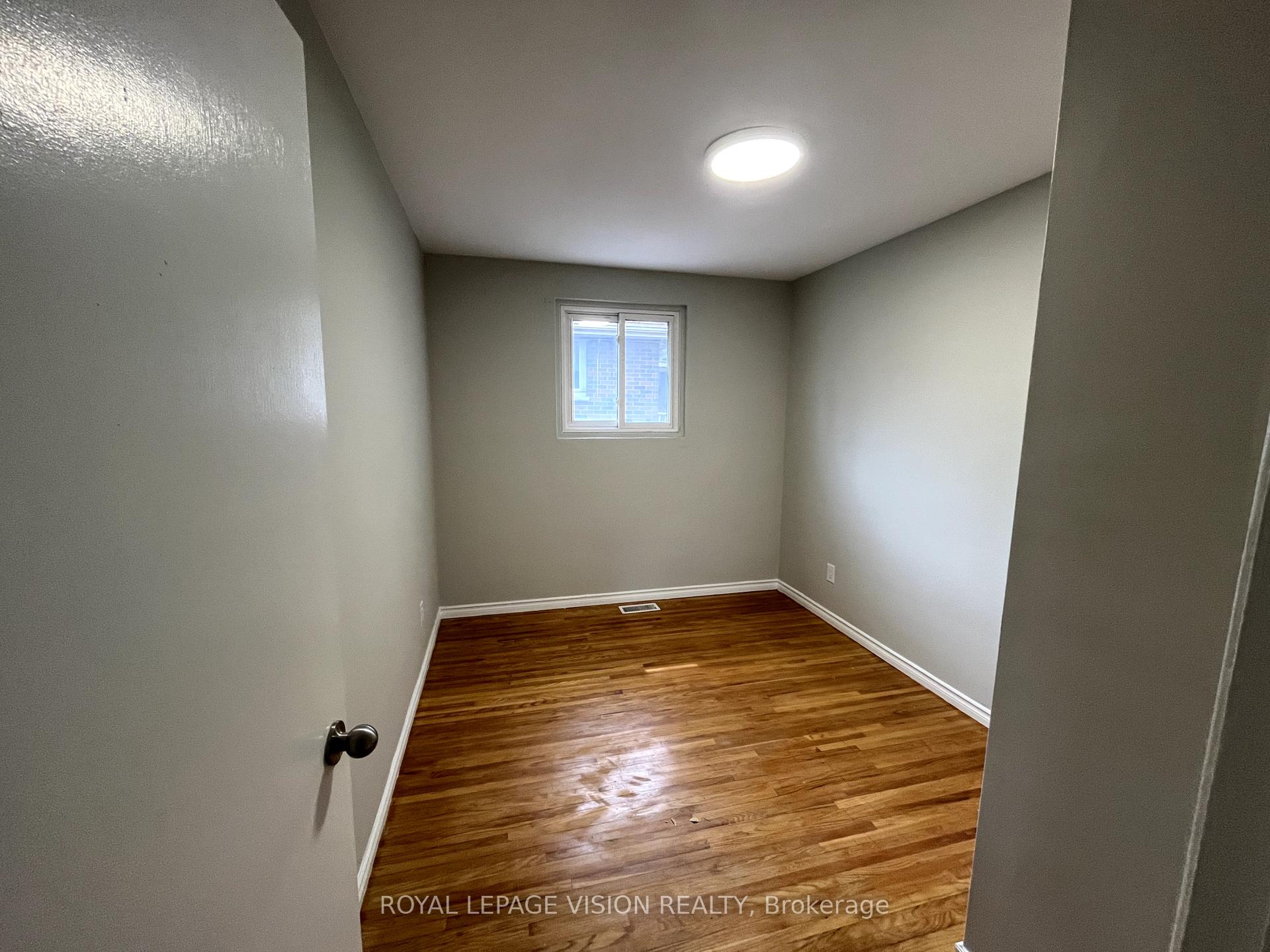 Photo 10 of Unit Main Floor, 784 Olive Avenue, Oshawa, Donevan — HOMEH