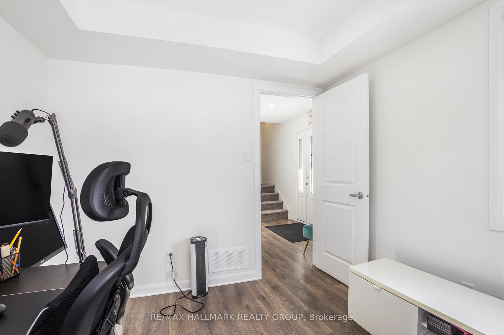 Photo 15 of 75 Cordage Street, Ottawa, Avalon East — HOMEH