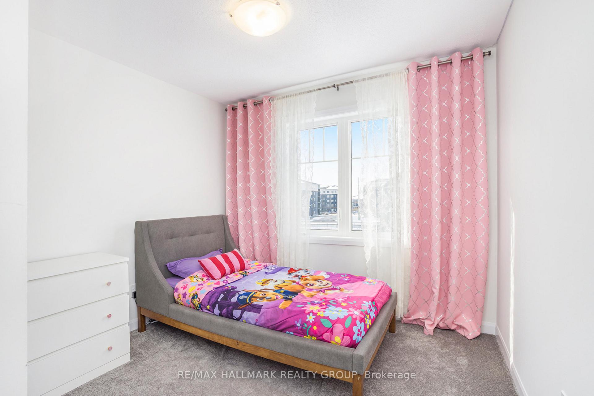 Photo 17 of 75 Cordage Street, Ottawa, Avalon East — HOMEH