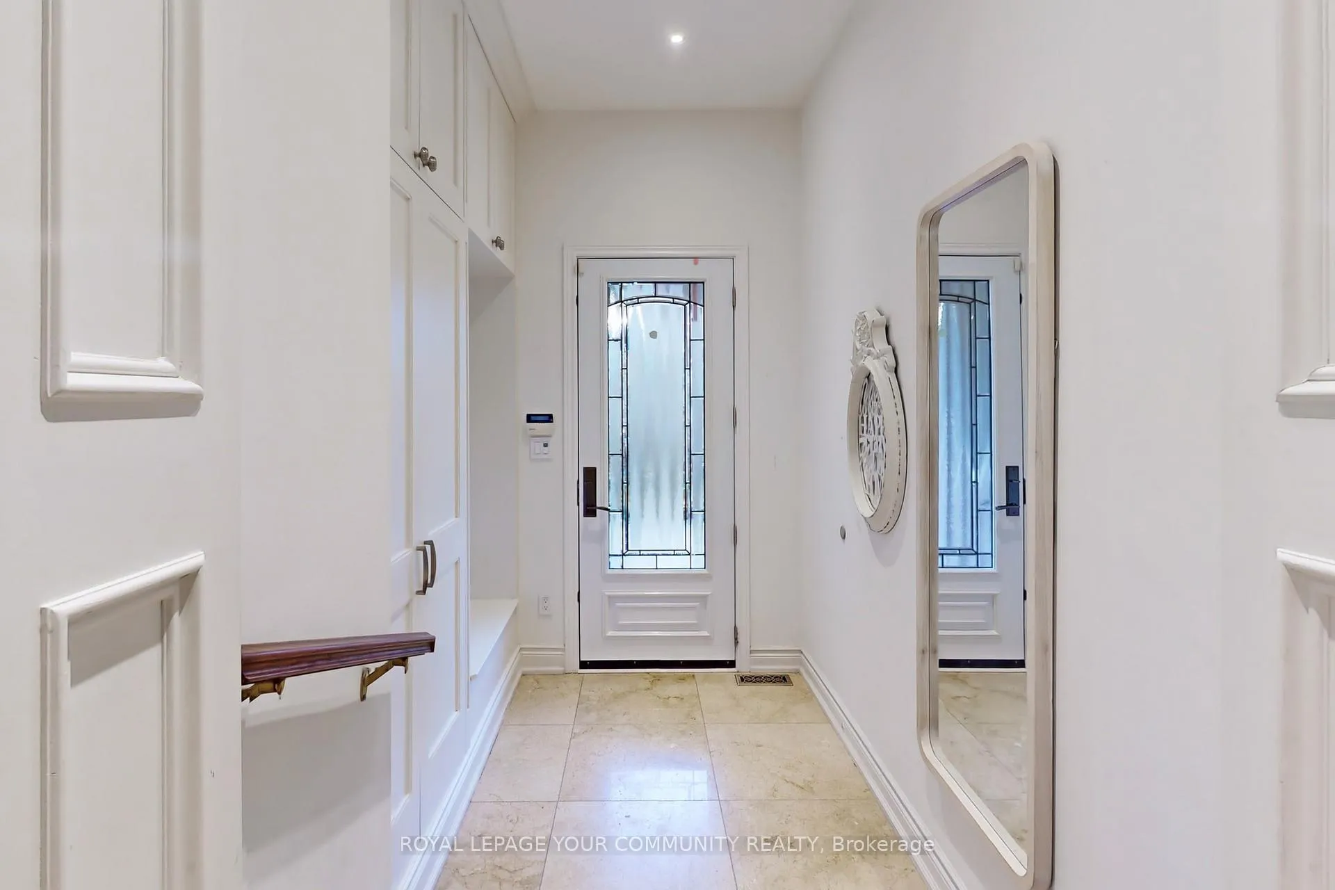 Photo 17 of 94 Byron Street, Oakville, Ford — HOMEH