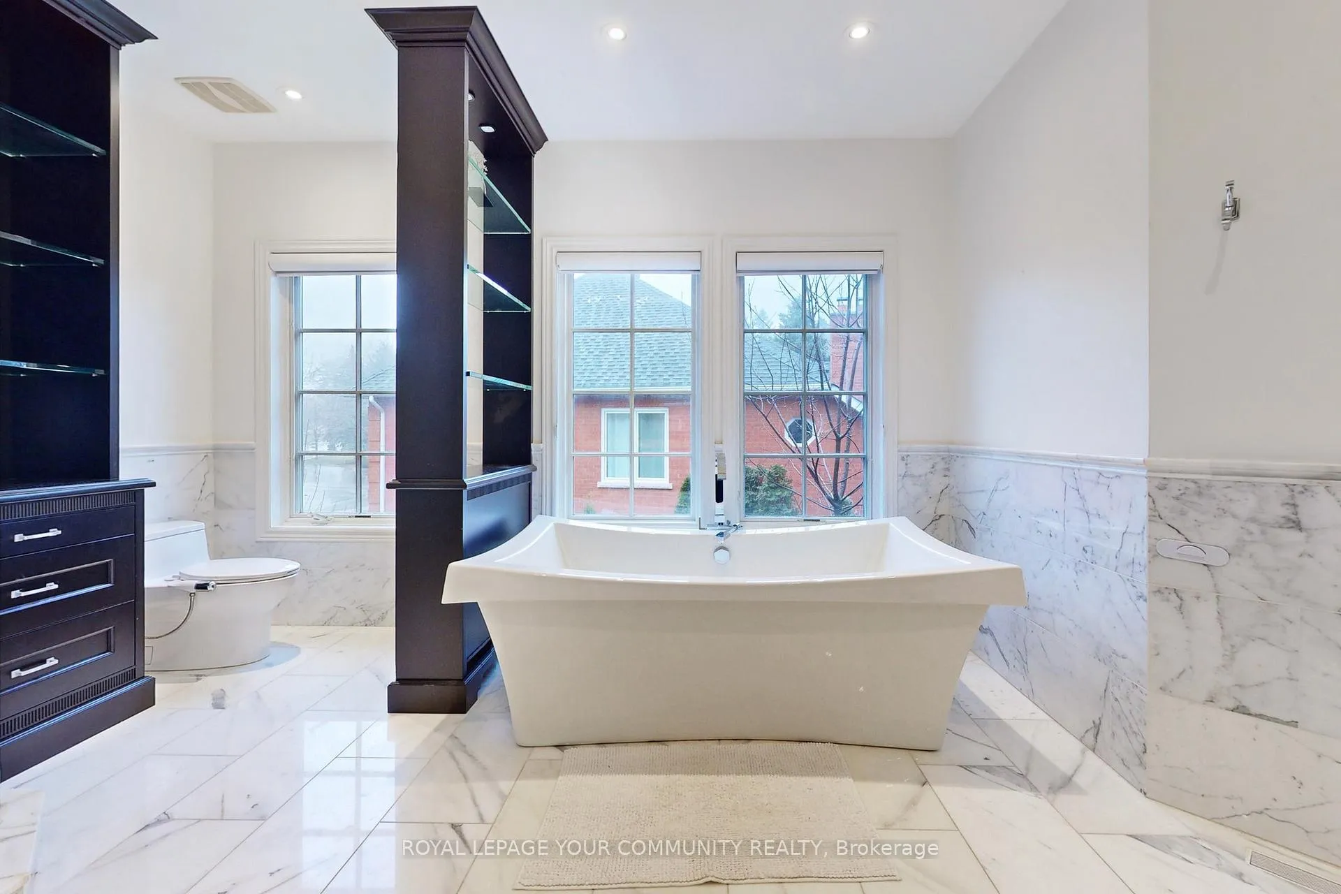Photo 21 of 94 Byron Street, Oakville, Ford — HOMEH