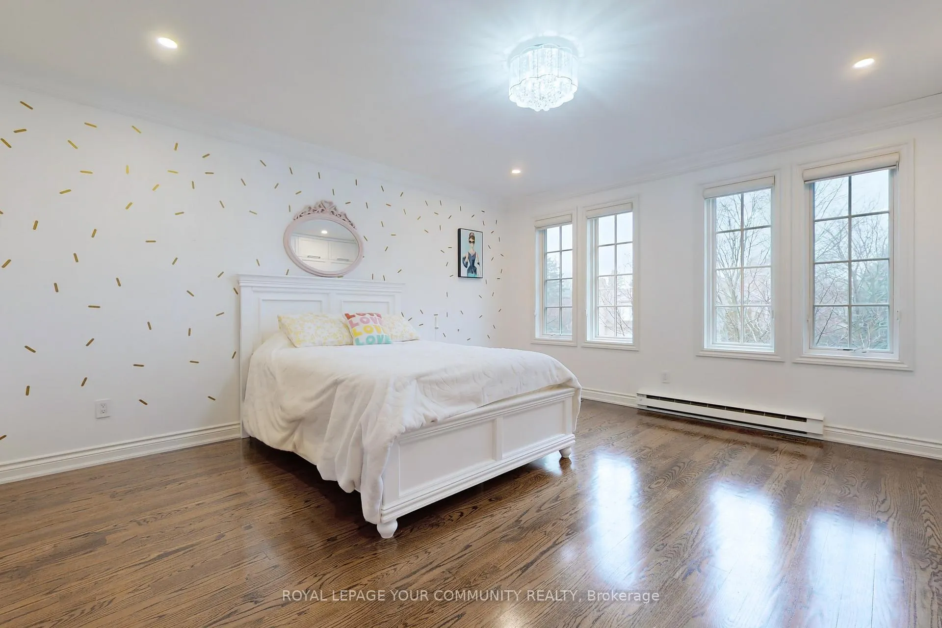 Photo 24 of 94 Byron Street, Oakville, Ford — HOMEH