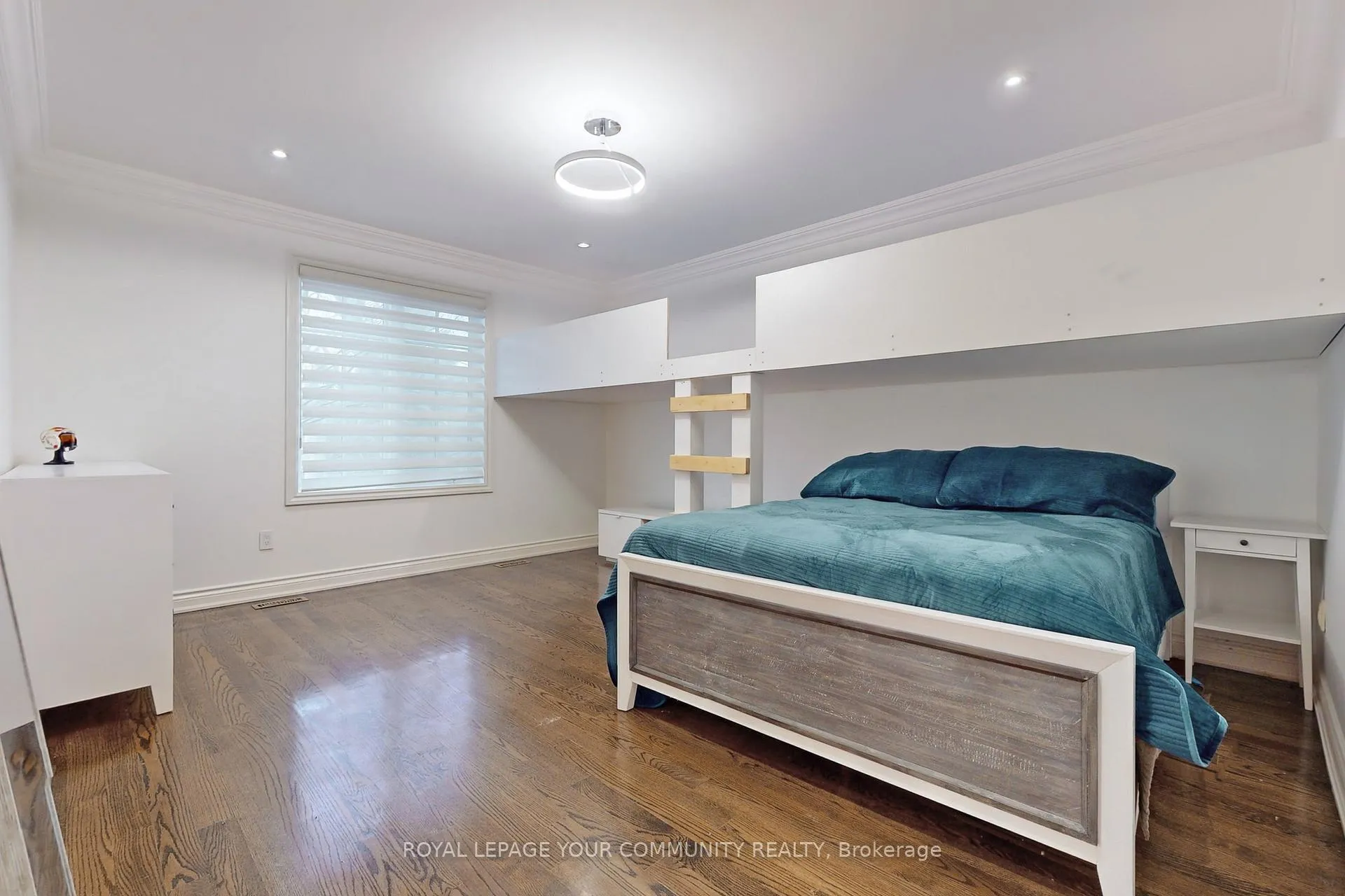 Photo 27 of 94 Byron Street, Oakville, Ford — HOMEH