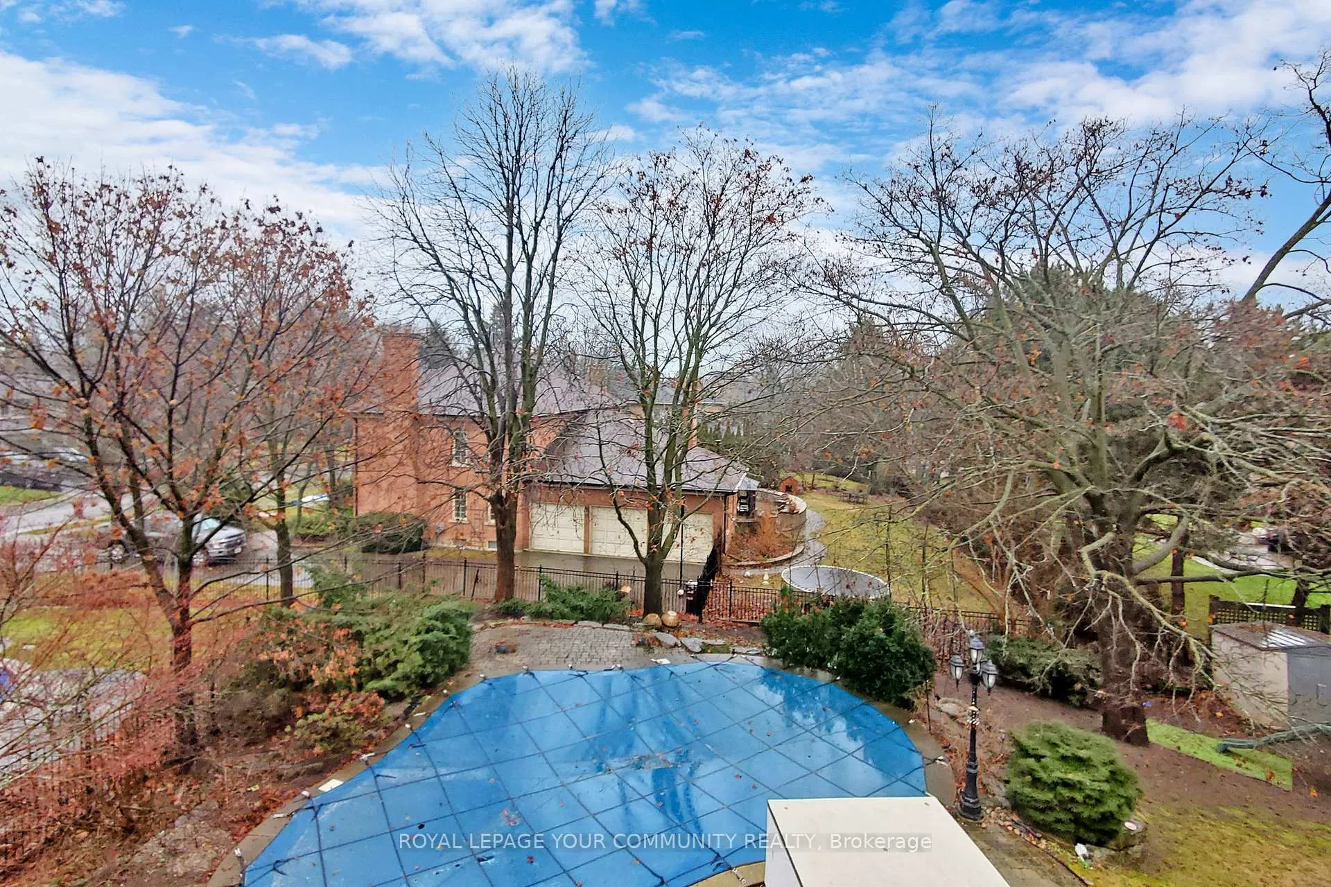 Photo 35 of 94 Byron Street, Oakville, Ford — HOMEH