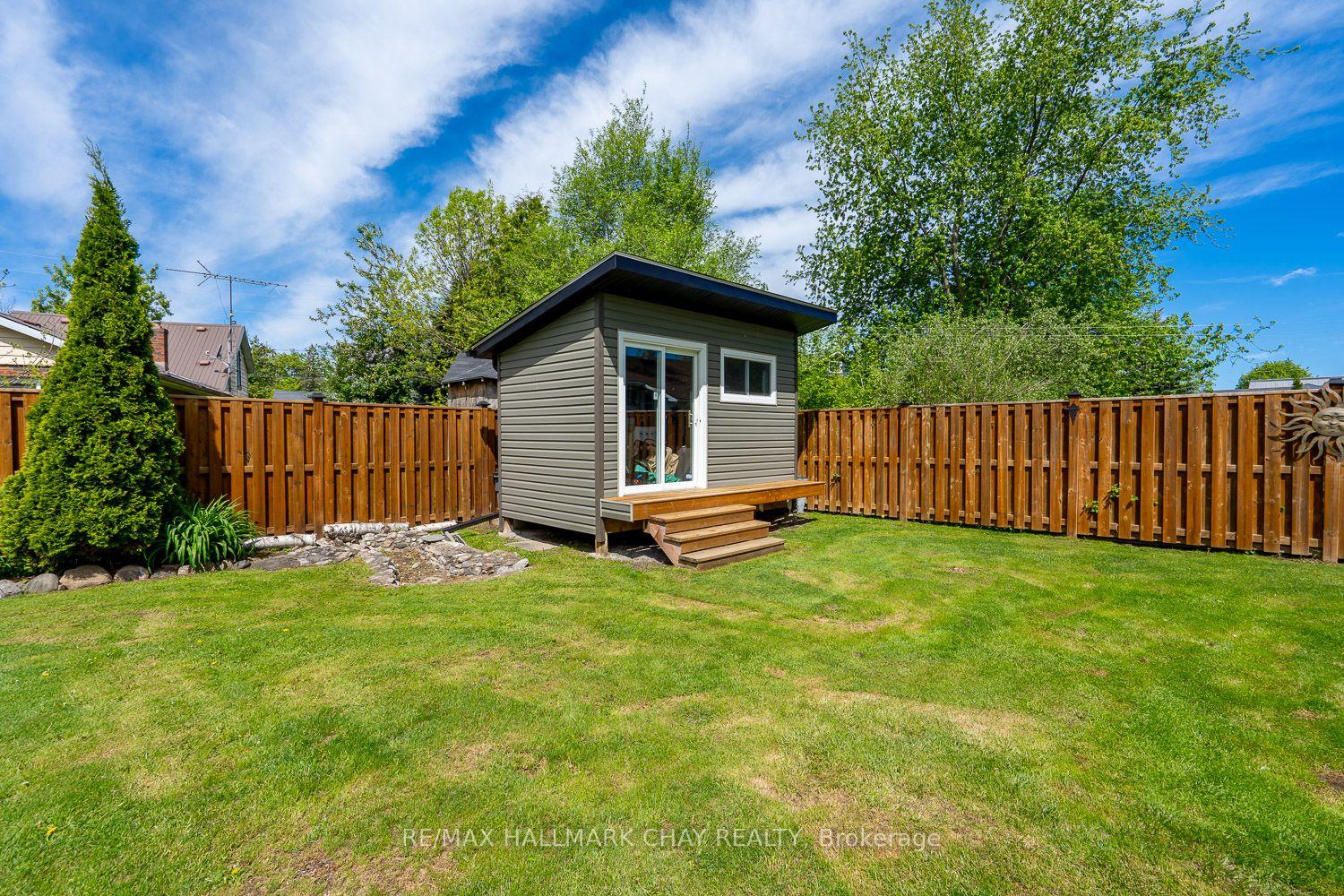 Photo 10 of 314 Centre Street N, New Tecumseth, Beeton — HOMEH