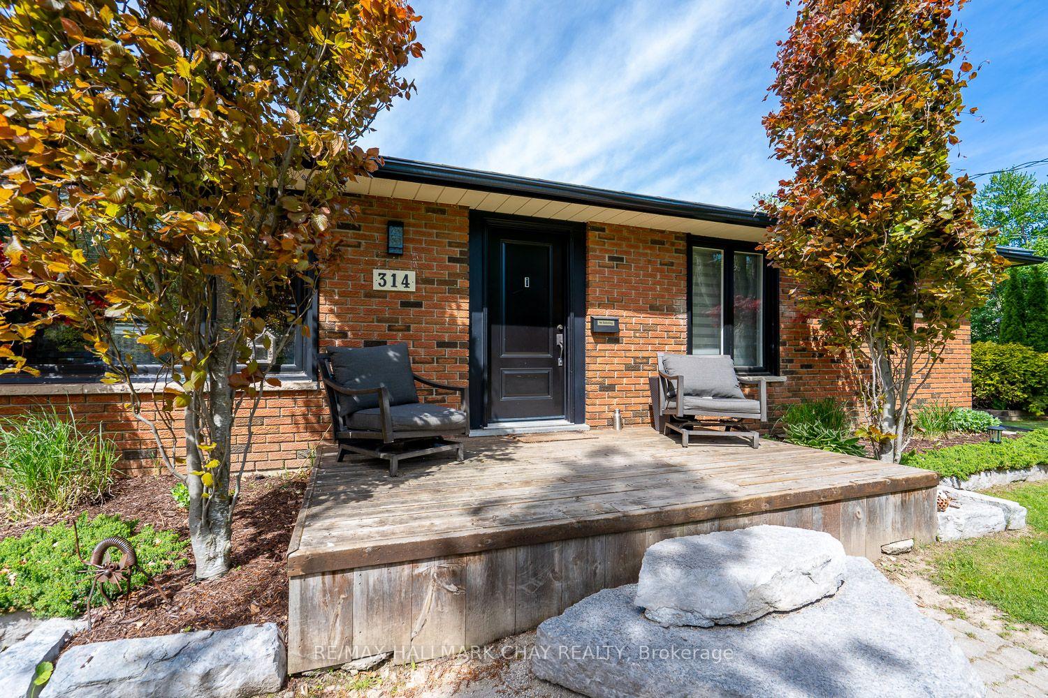 Photo 12 of 314 Centre Street N, New Tecumseth, Beeton — HOMEH