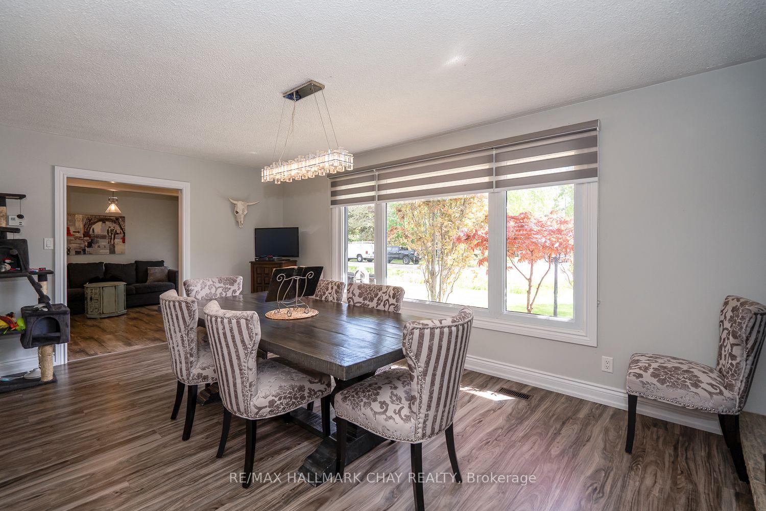 Photo 19 of 314 Centre Street N, New Tecumseth, Beeton — HOMEH