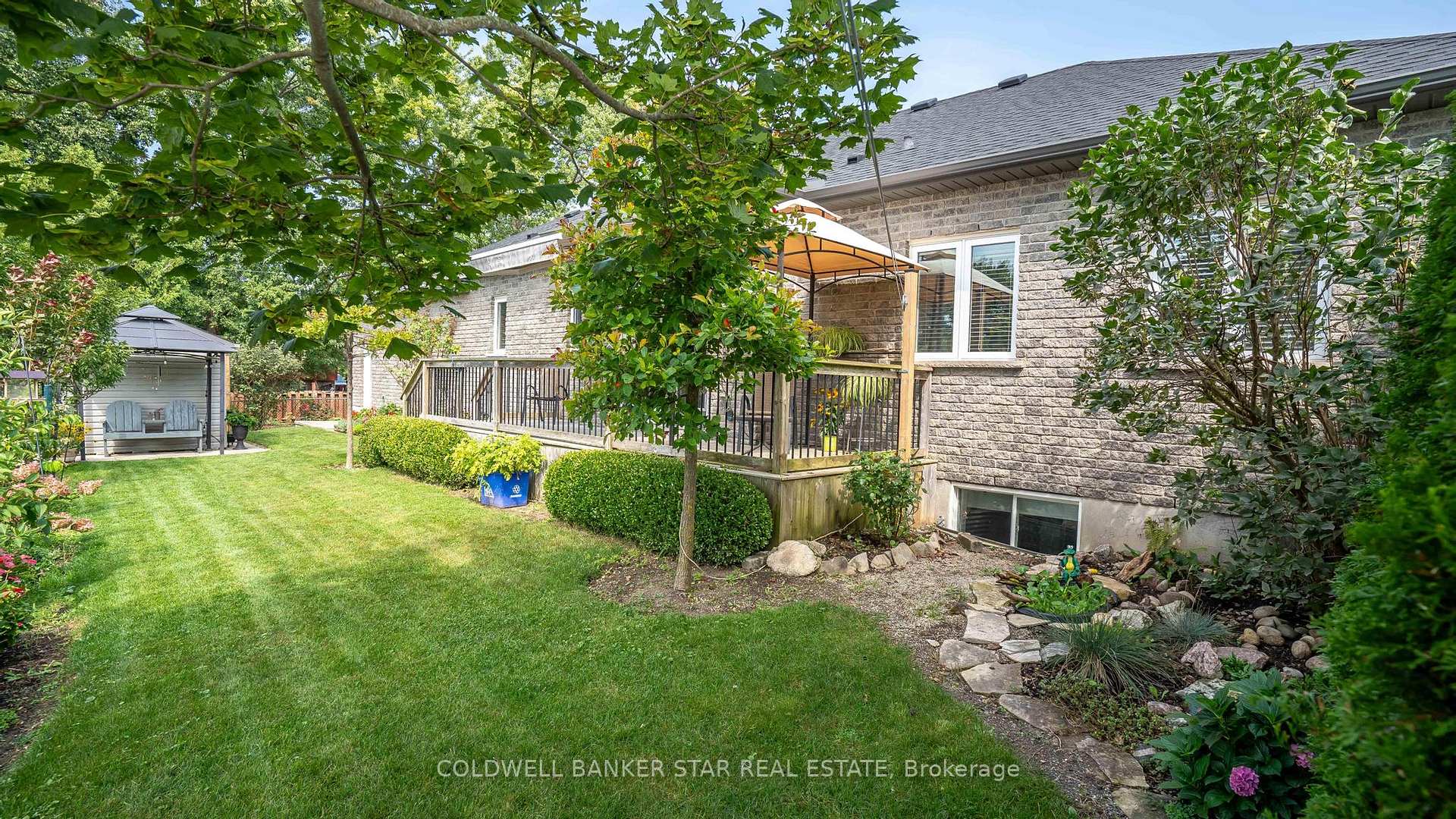 Photo 22 of 1 Hamilton Street, North Middlesex, Alisa Craig — HOMEH