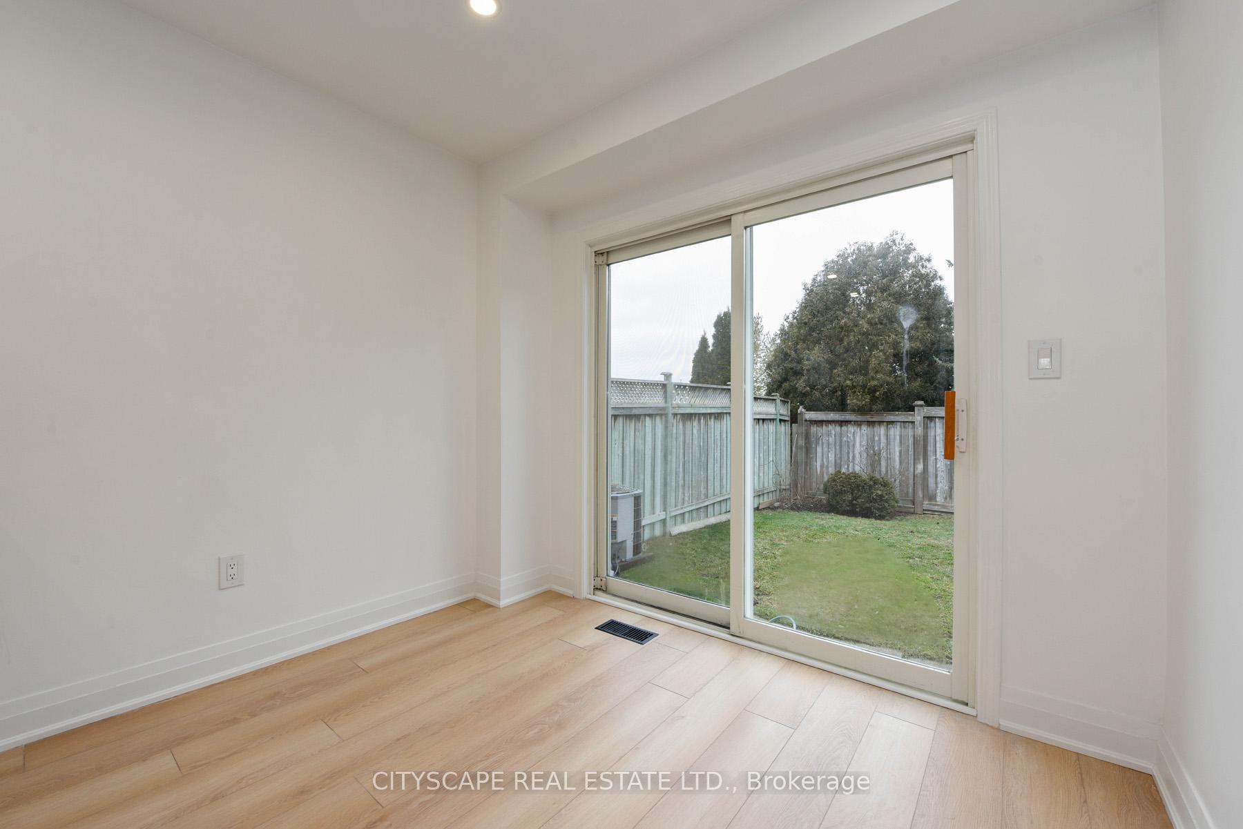 Photo 6 of 1631 Gowling Terrace, Milton, Clarke — HOMEH