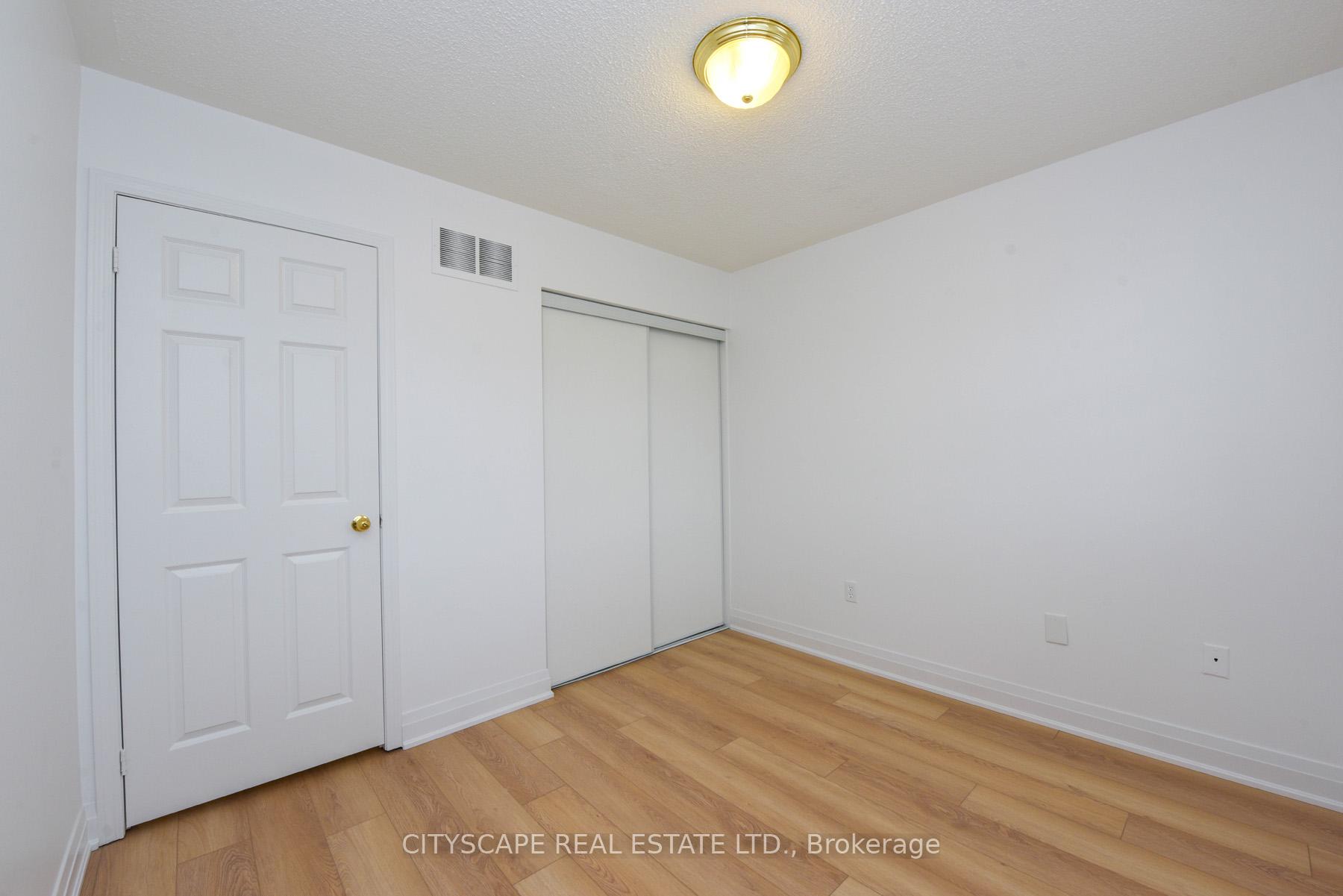 Photo 25 of 1631 Gowling Terrace, Milton, Clarke — HOMEH
