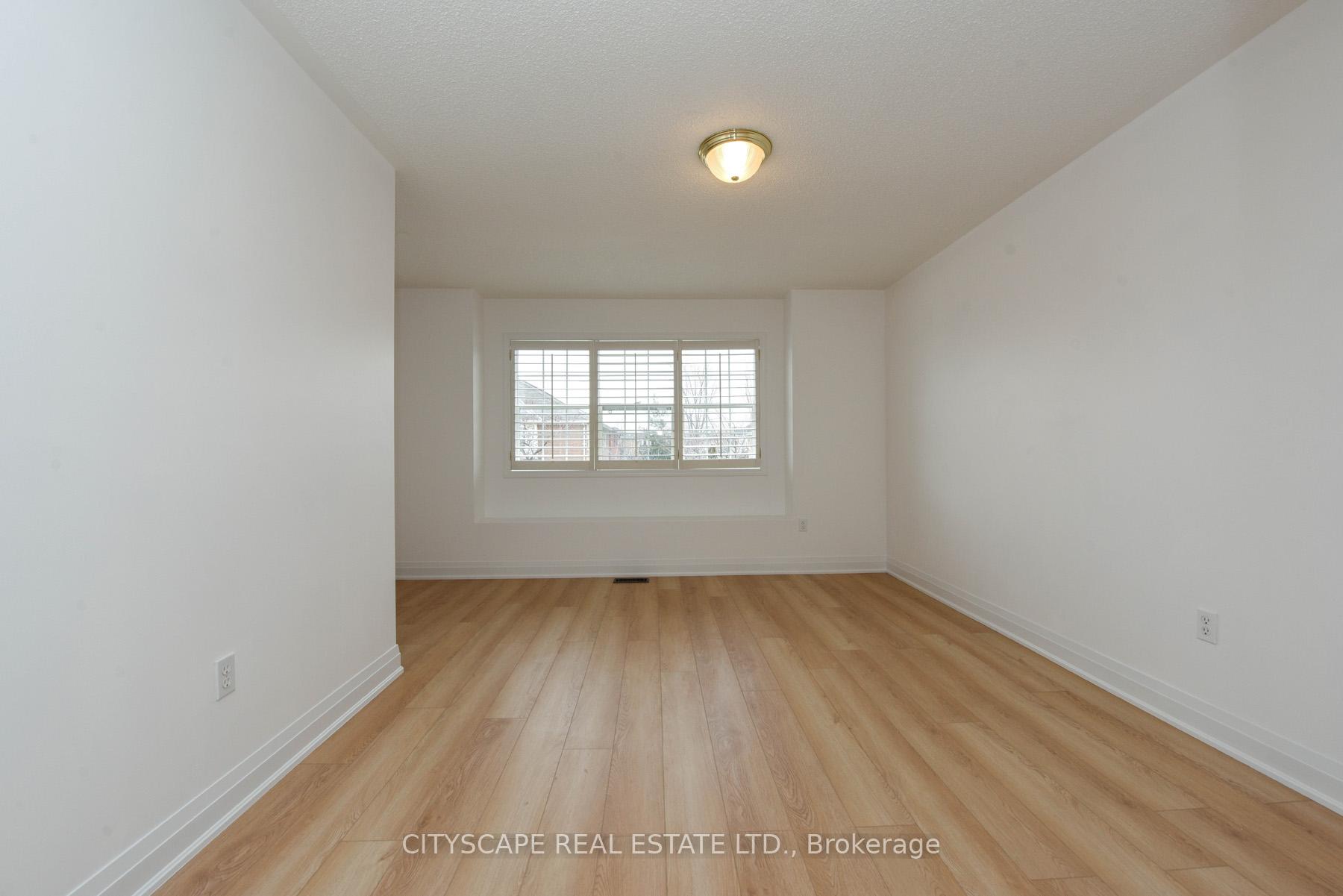 Photo 15 of 1631 Gowling Terrace, Milton, Clarke — HOMEH