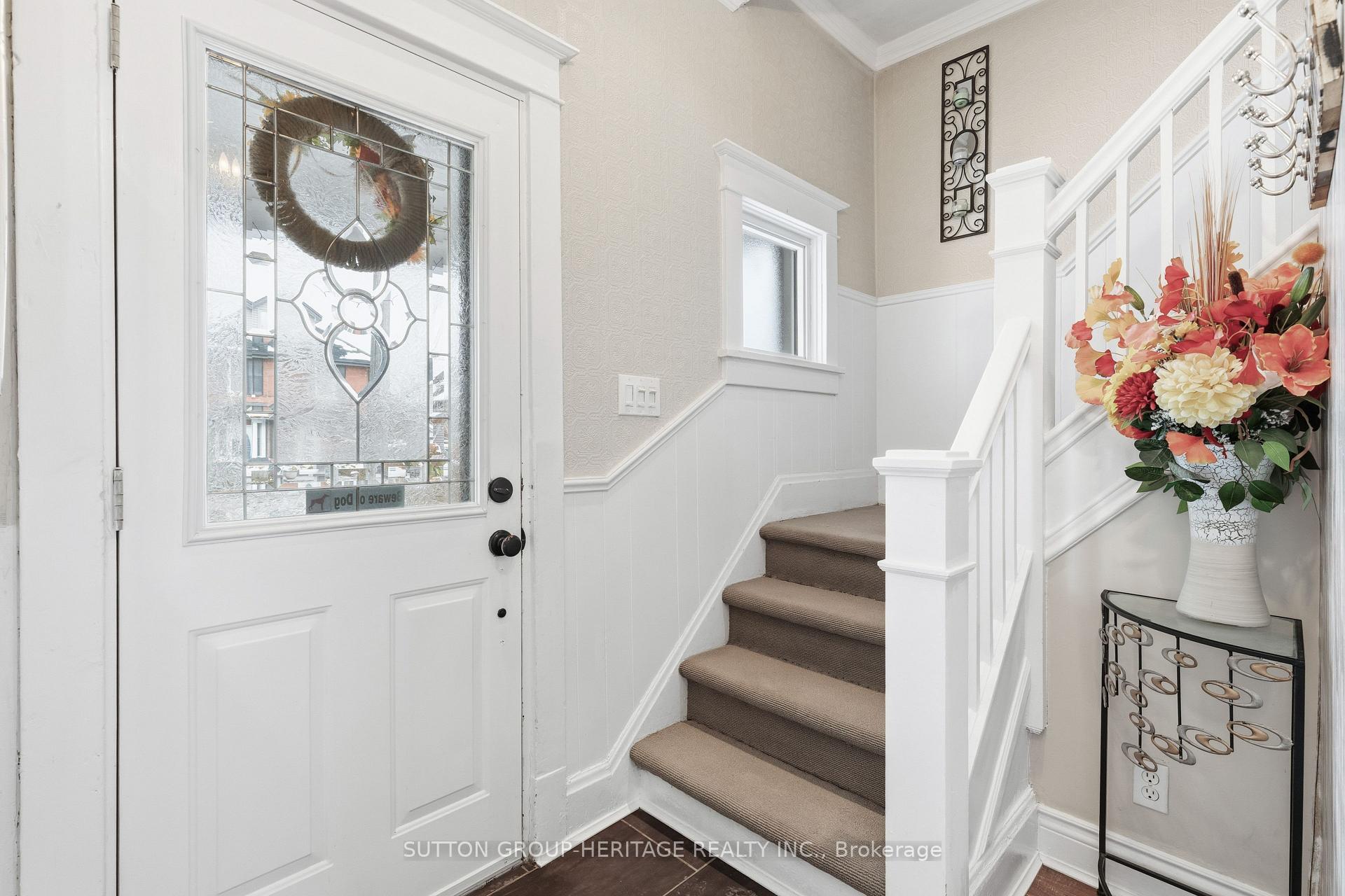 Photo 8 of 211 Gliddon Avenue, Oshawa, Central — HOMEH